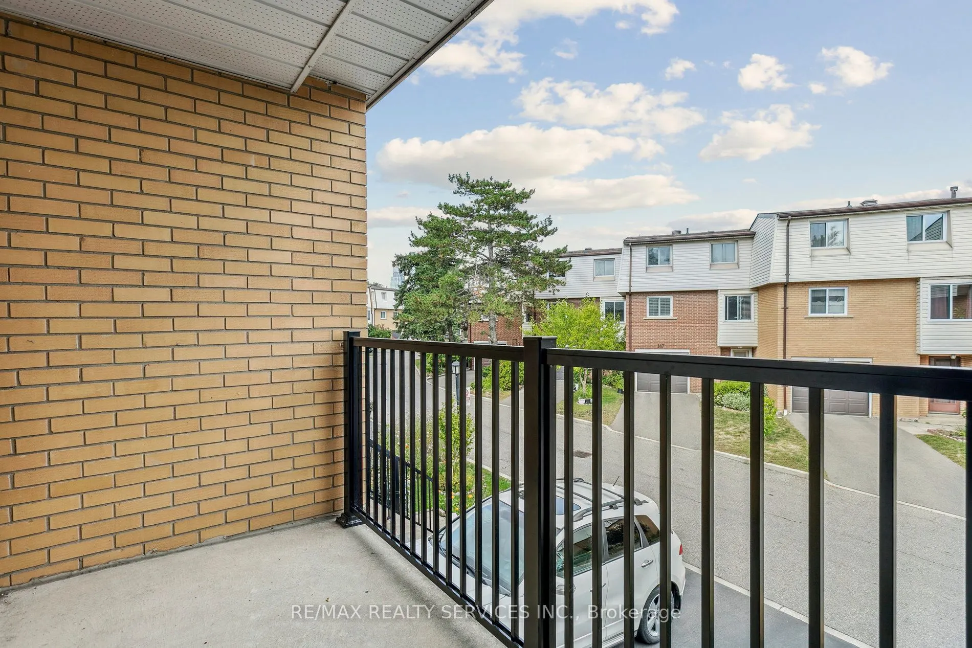 3175 Kirwin Avenue, #112