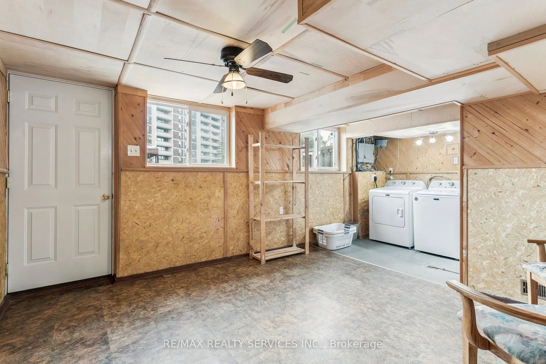 3175 Kirwin Avenue, #112