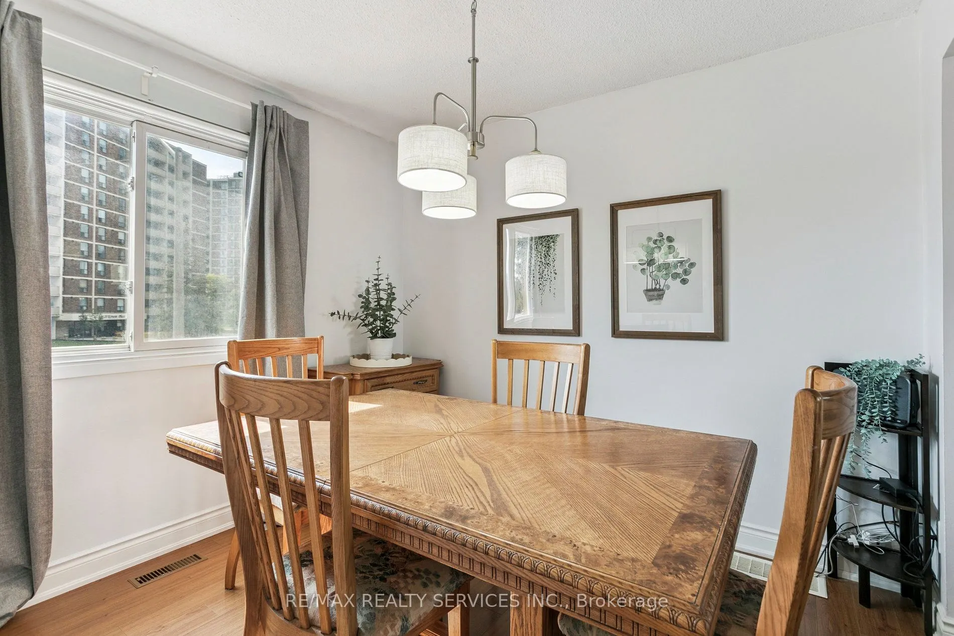 3175 Kirwin Avenue, #112