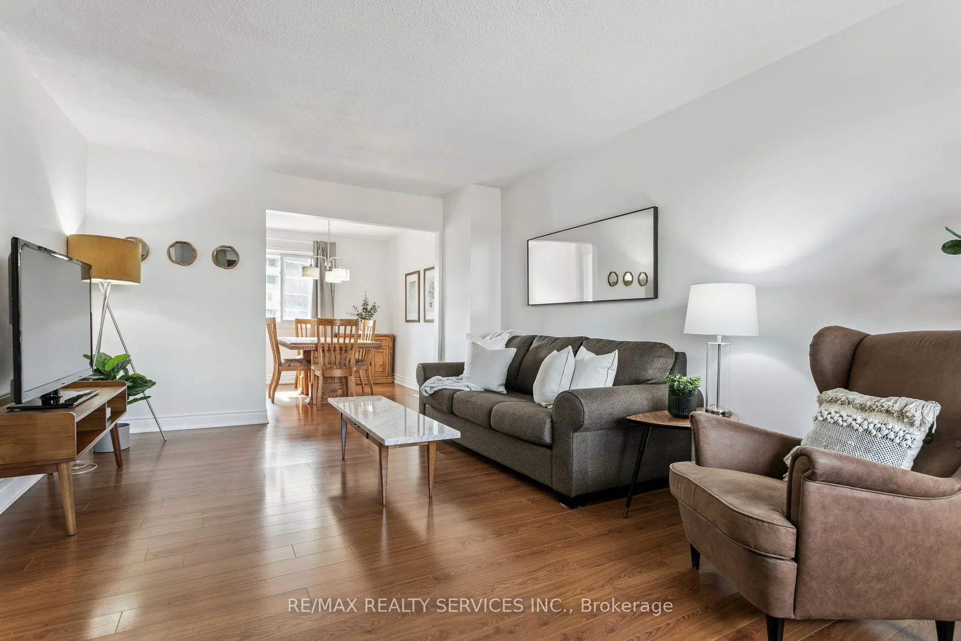 3175 Kirwin Avenue, #112
