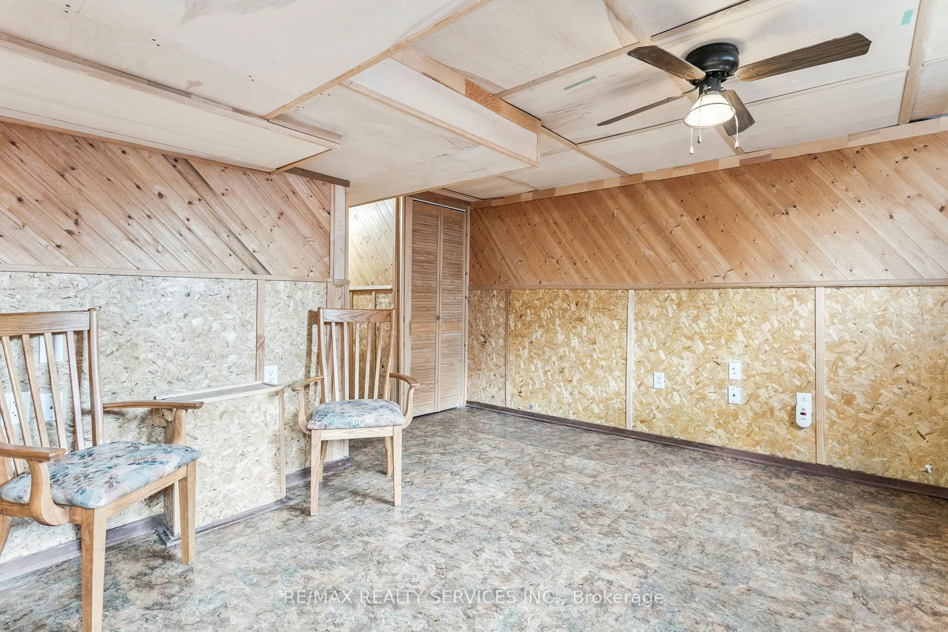 3175 Kirwin Avenue, #112