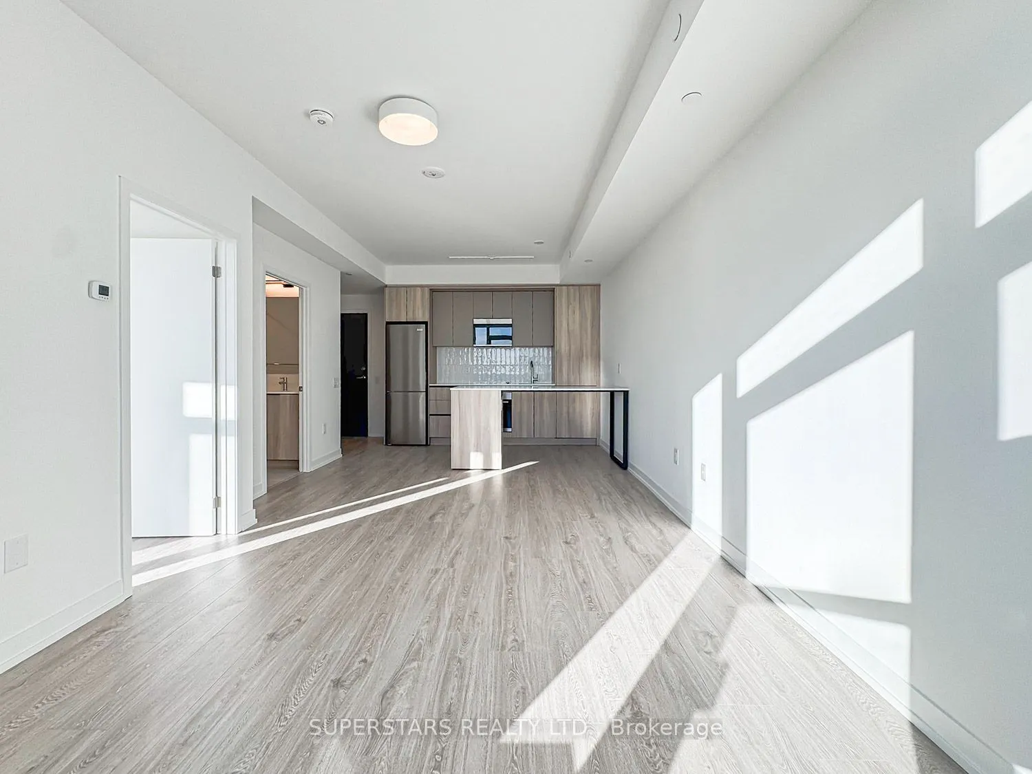 2485 Eglinton Avenue W, #920