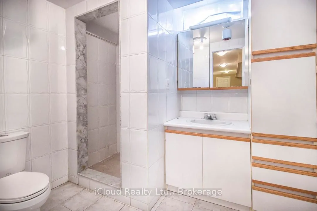 2667 Wynten Way