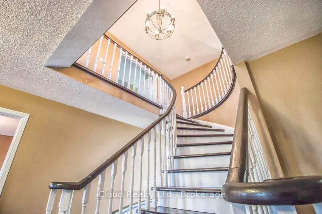 2667 Wynten Way