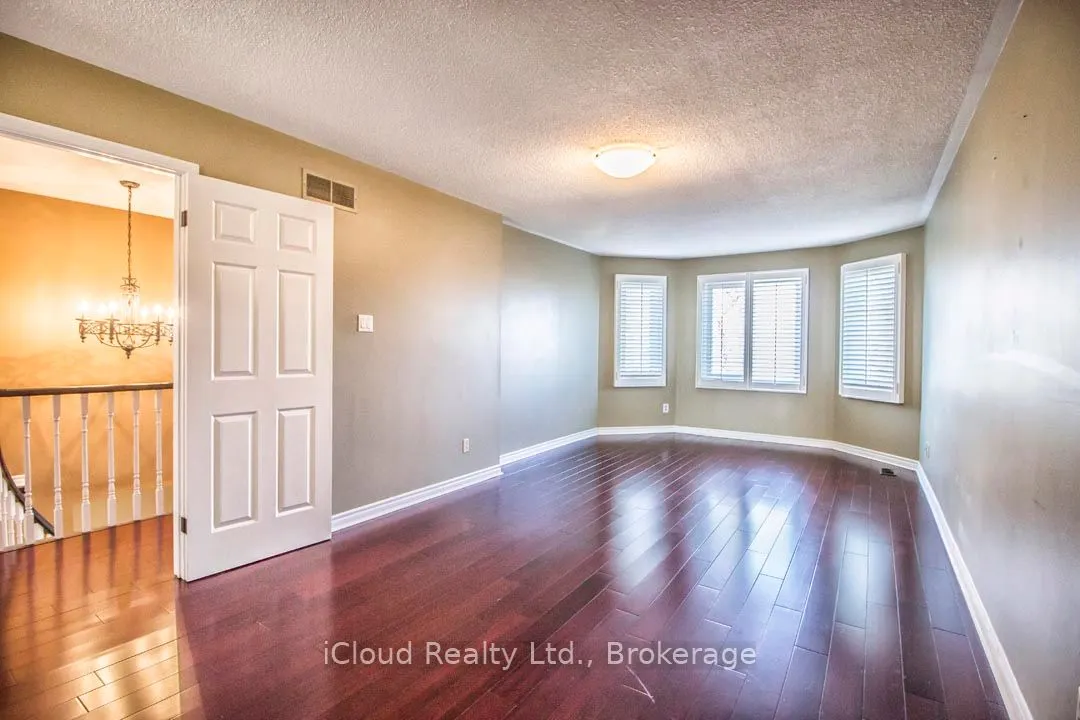 2667 Wynten Way