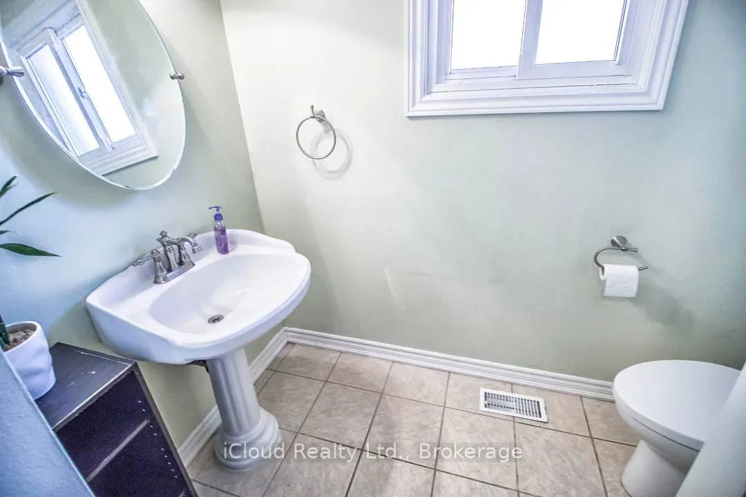 2667 Wynten Way