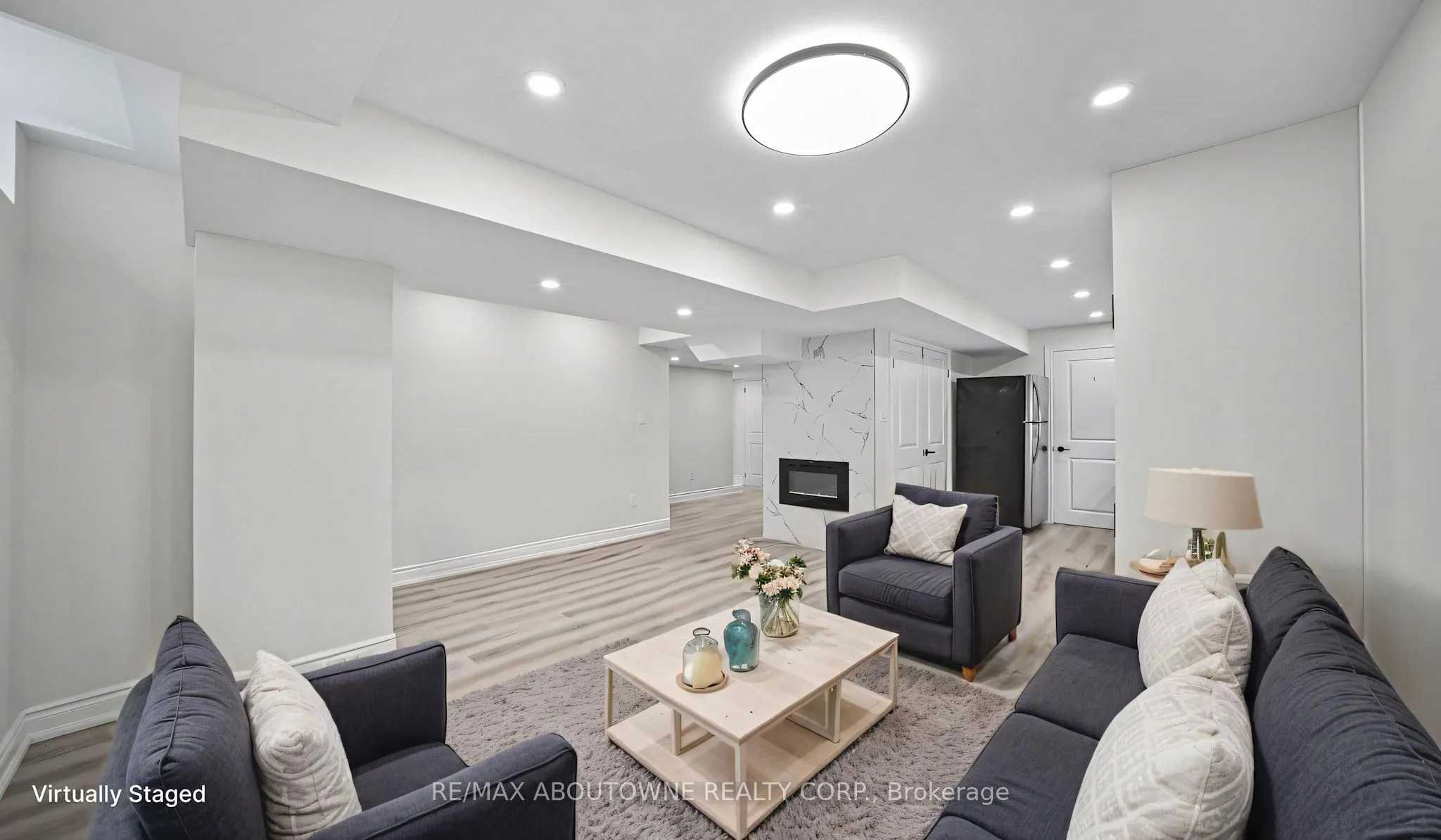 341 Ironside Drive, #Lower