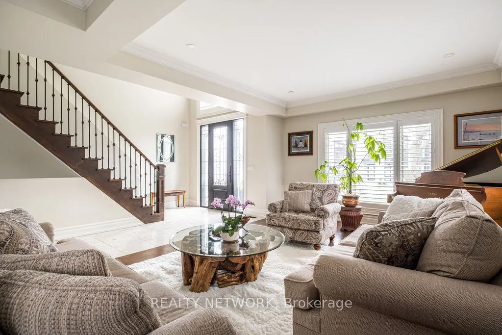 2293 Sovereign Street
