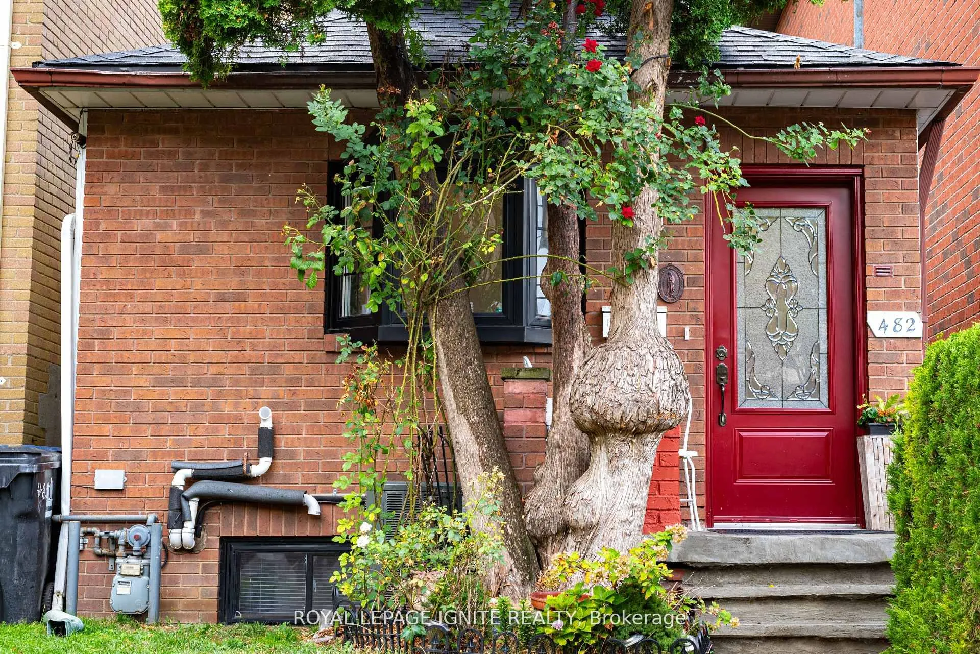482 Mcroberts Avenue