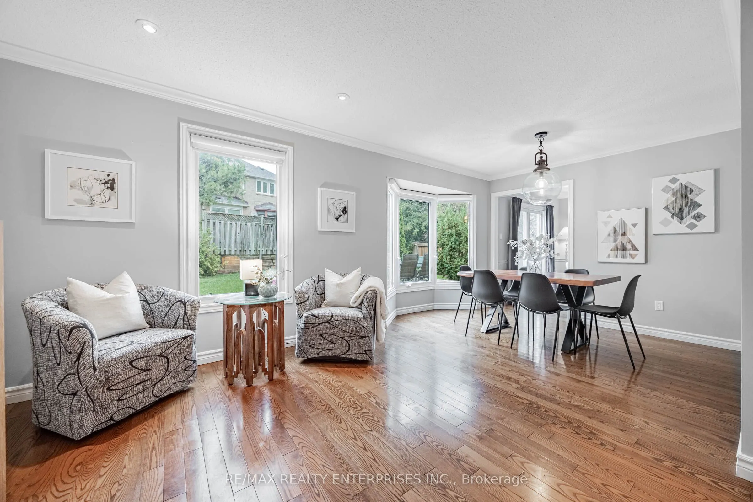 1036 Bridlewood Trail