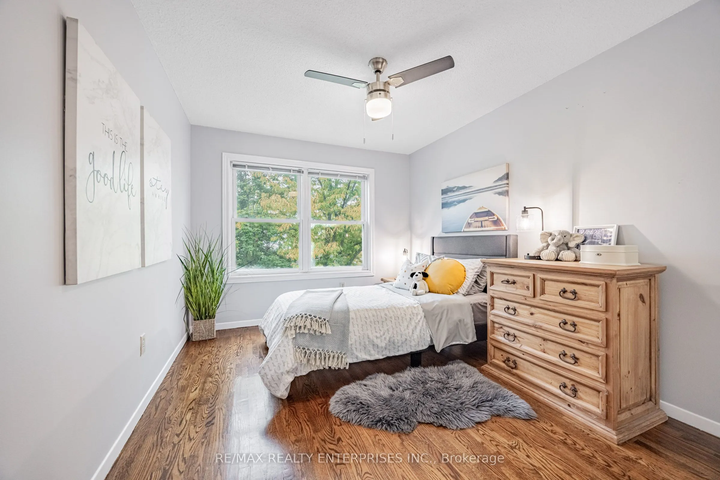 1036 Bridlewood Trail