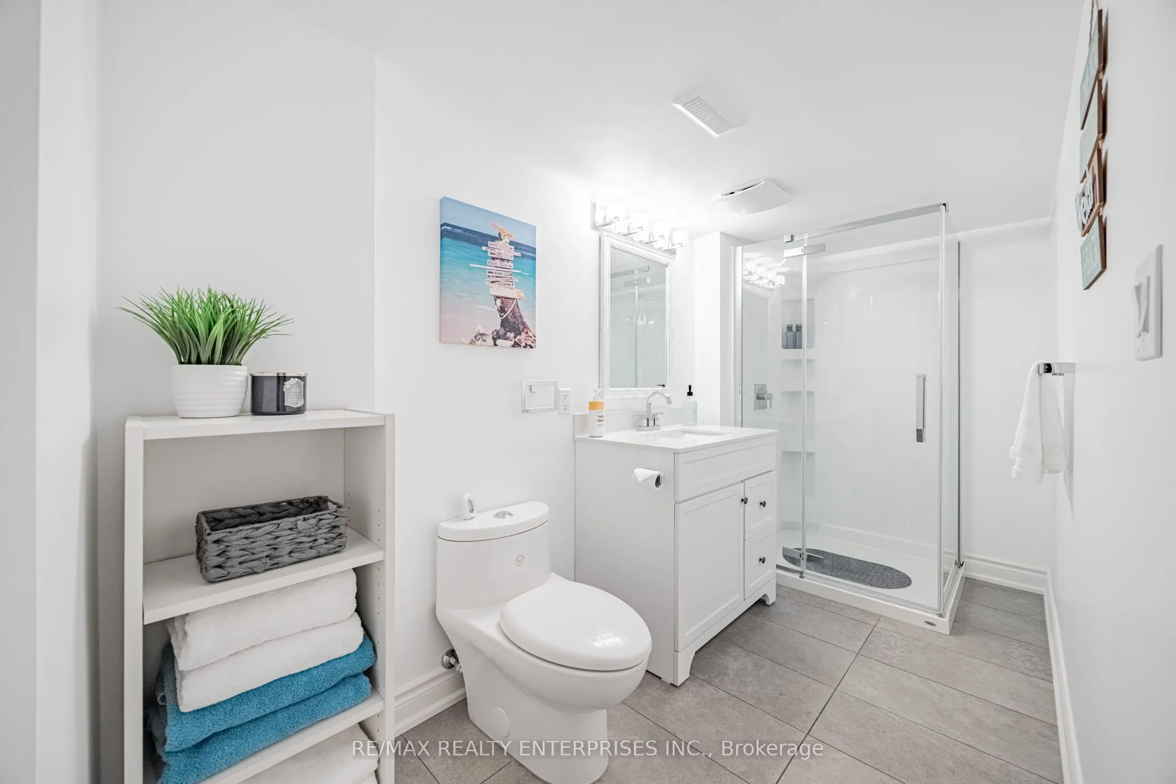 1036 Bridlewood Trail