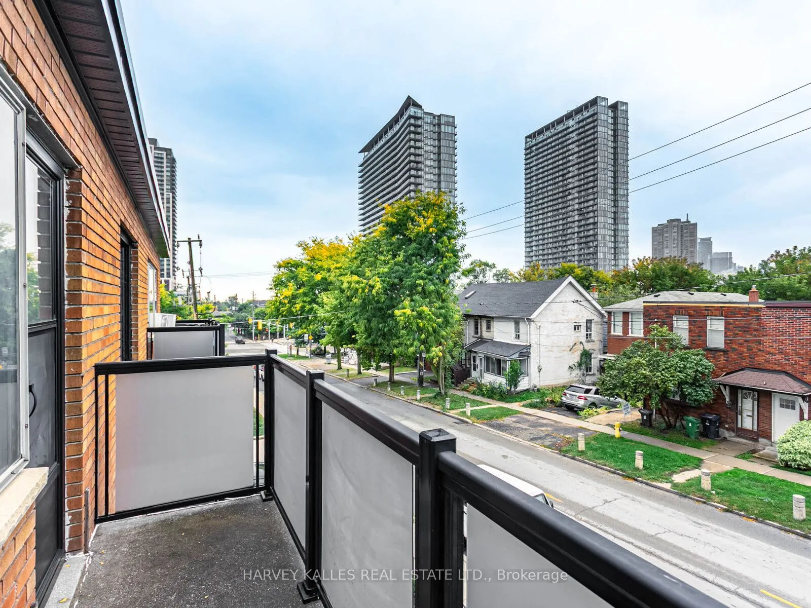 25 Windermere Avenue