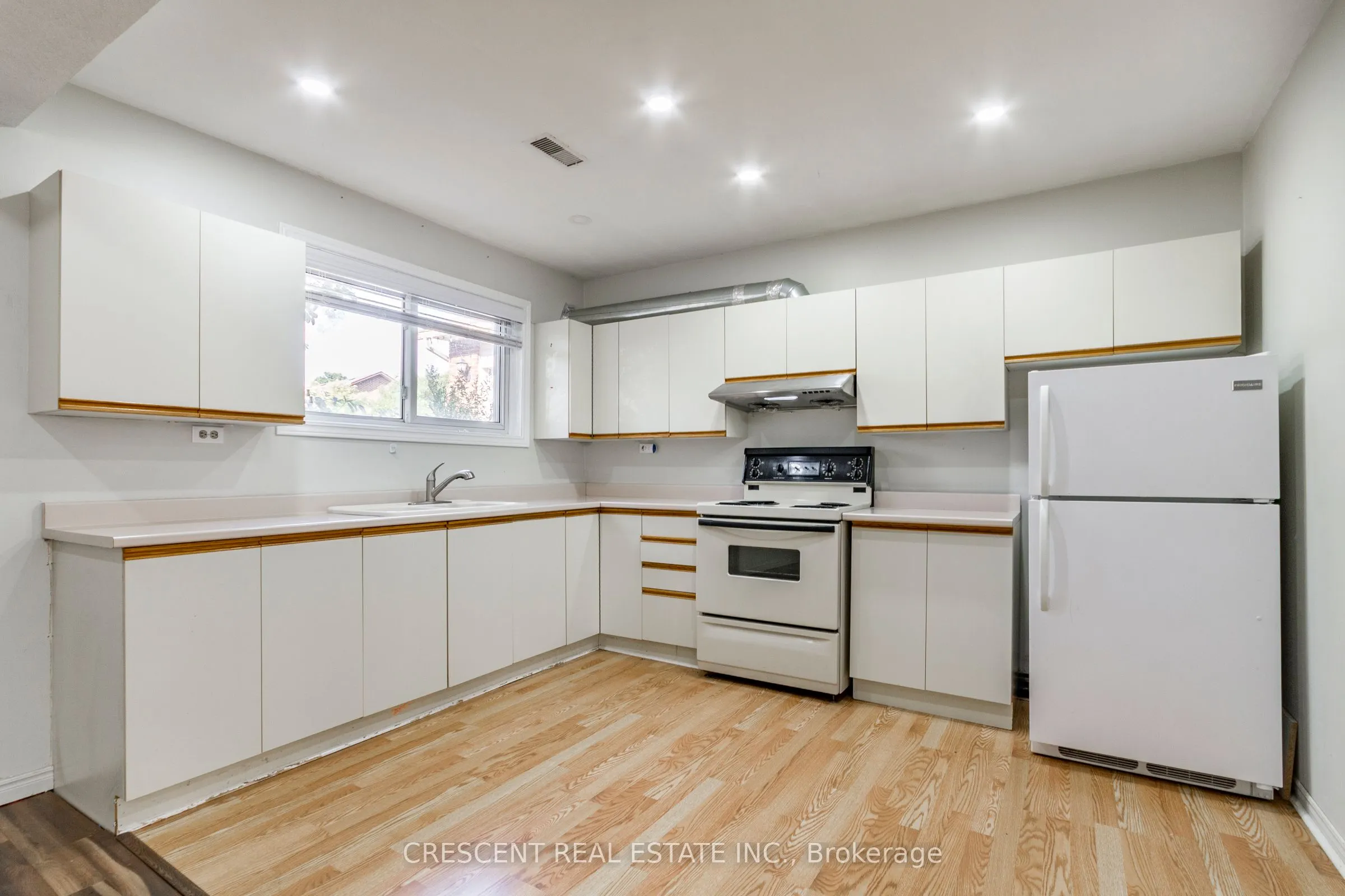 42 Boreham Circle