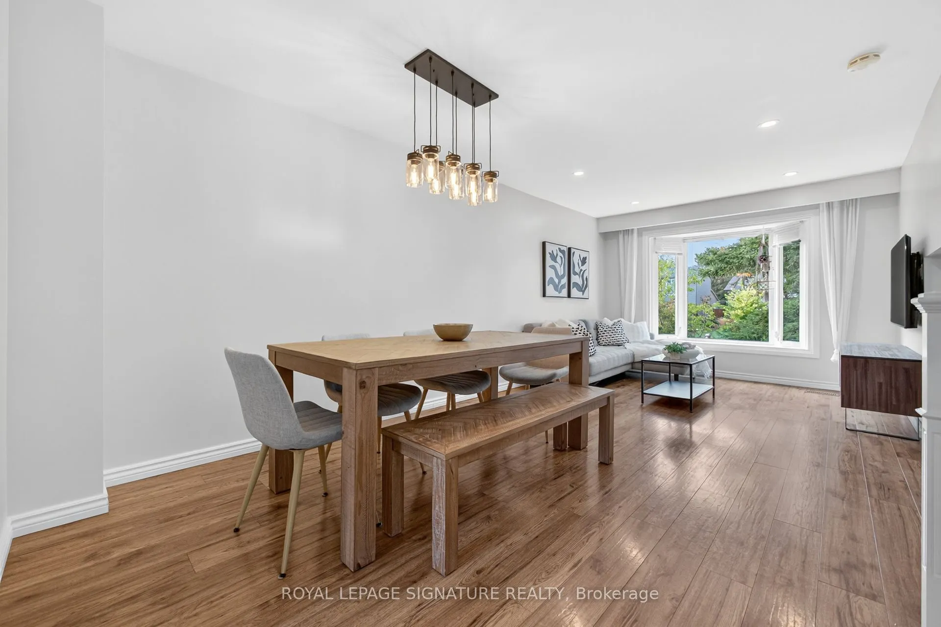 3330 Kings Masting Crescent