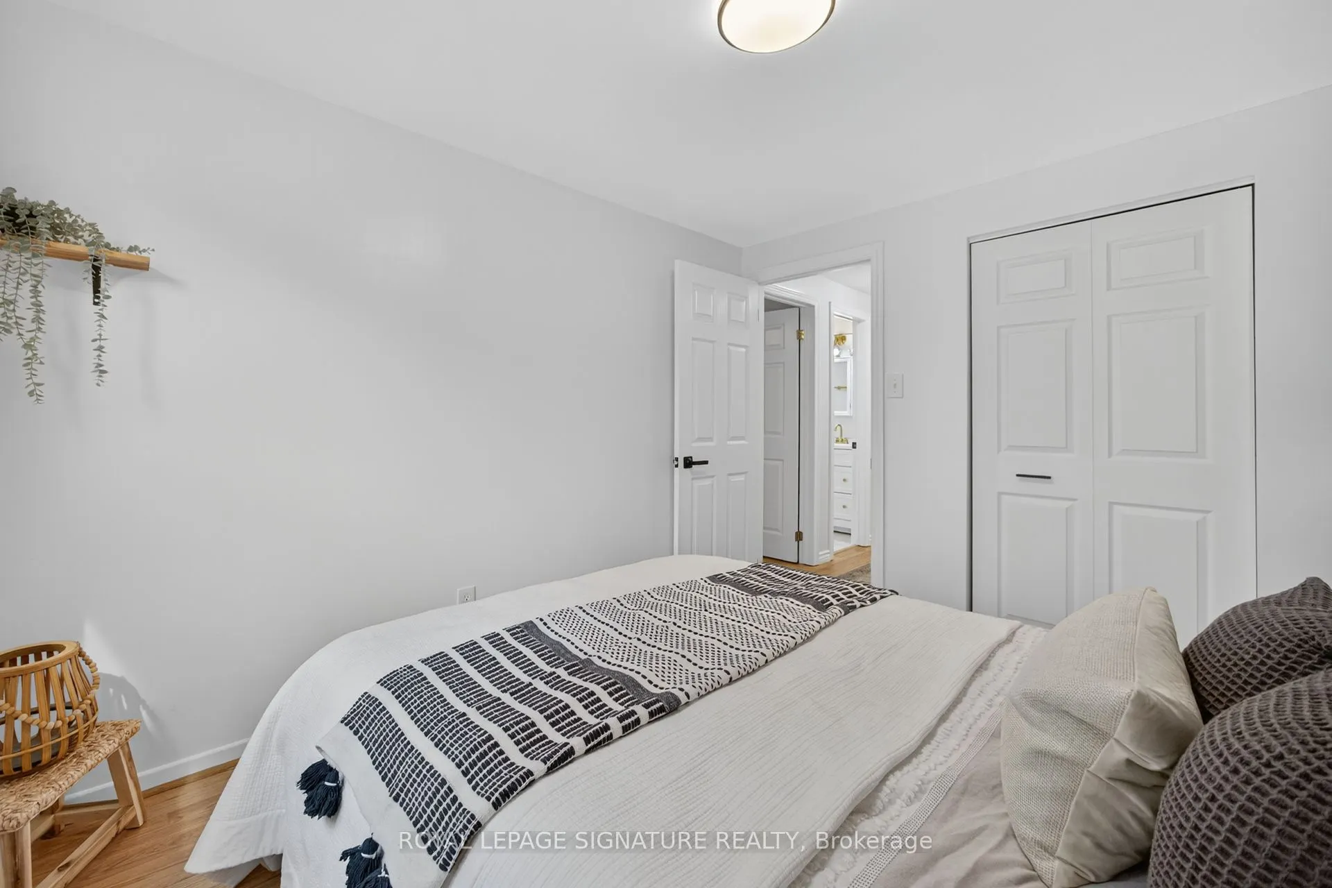 3330 Kings Masting Crescent