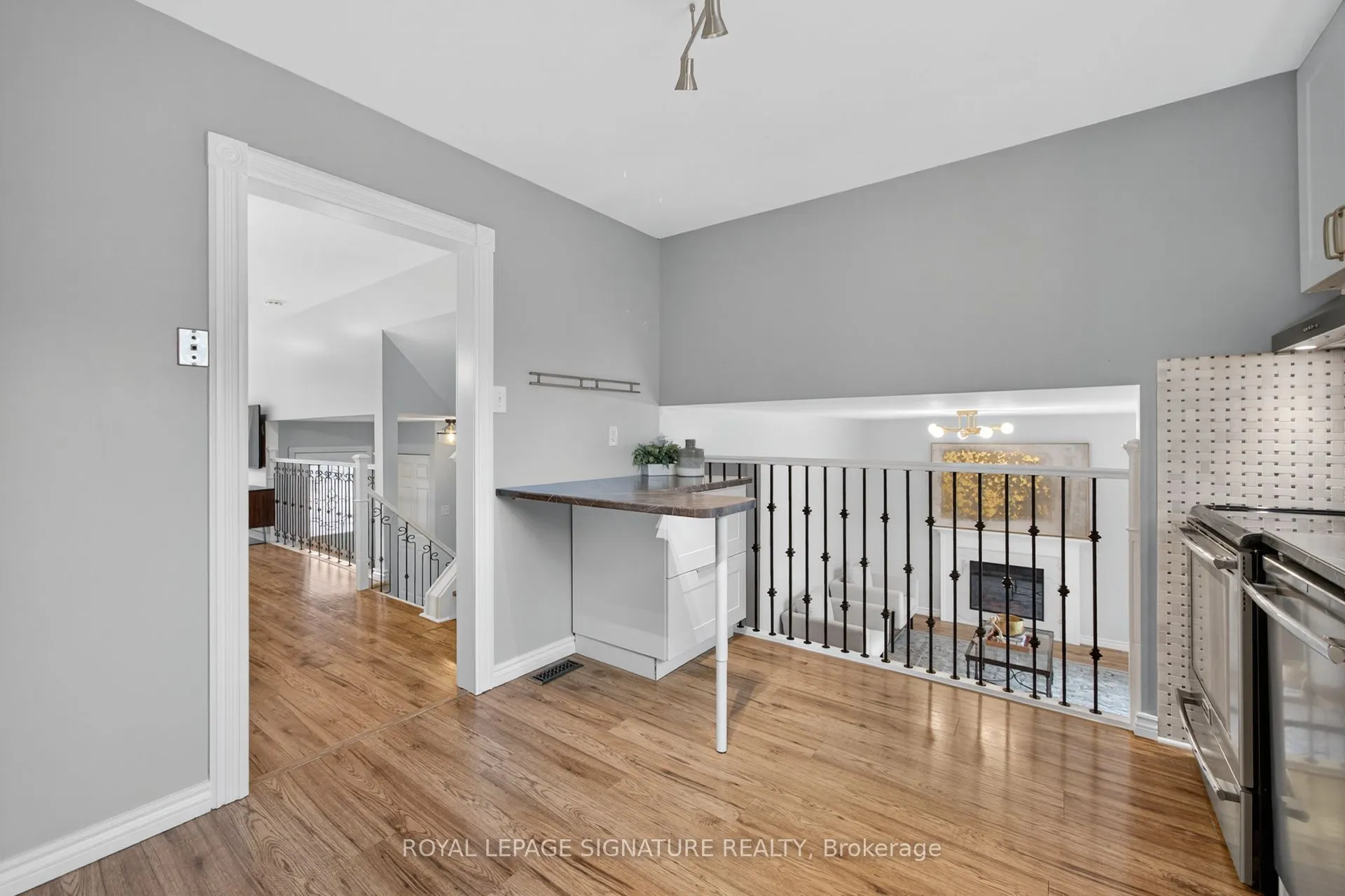3330 Kings Masting Crescent