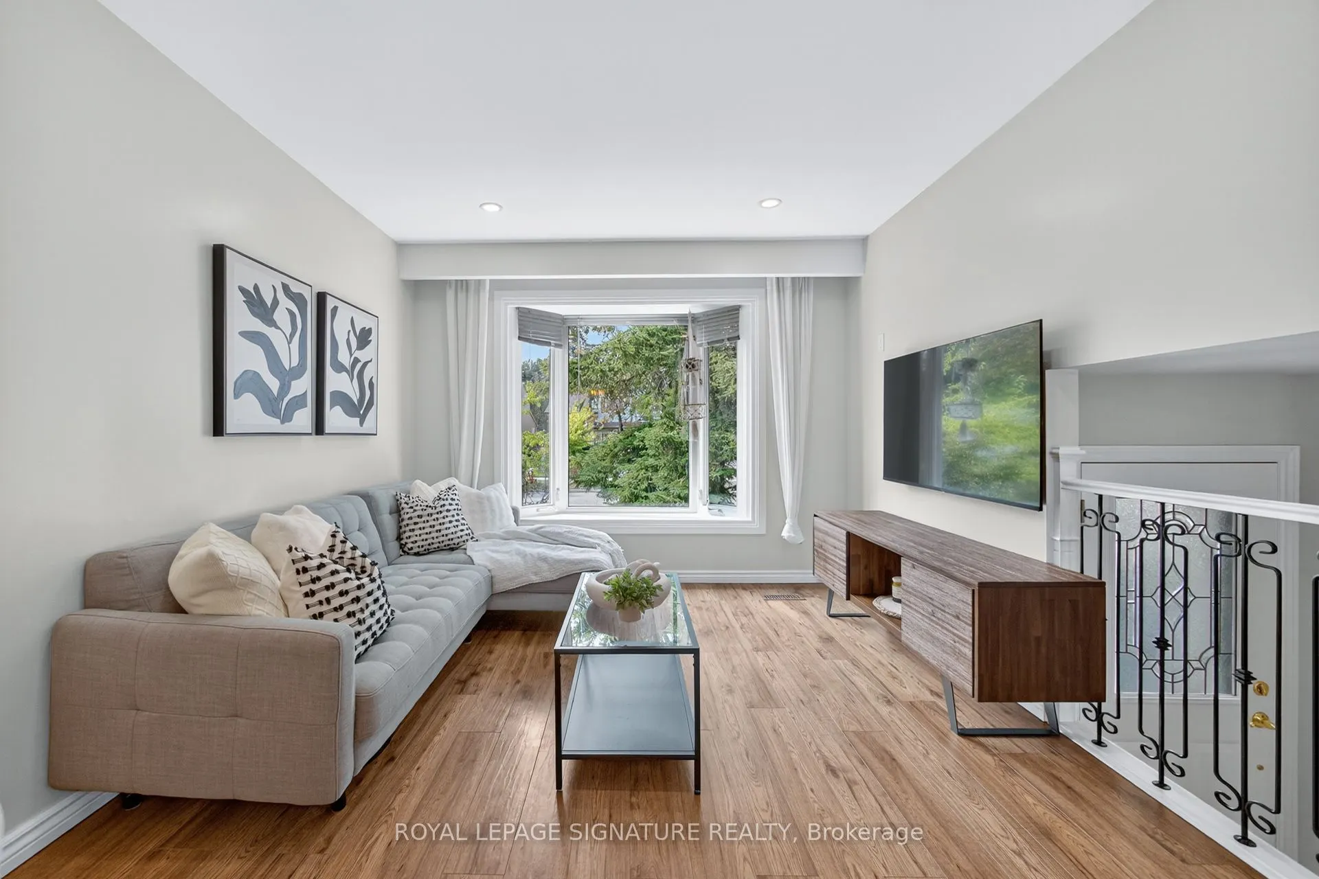 3330 Kings Masting Crescent