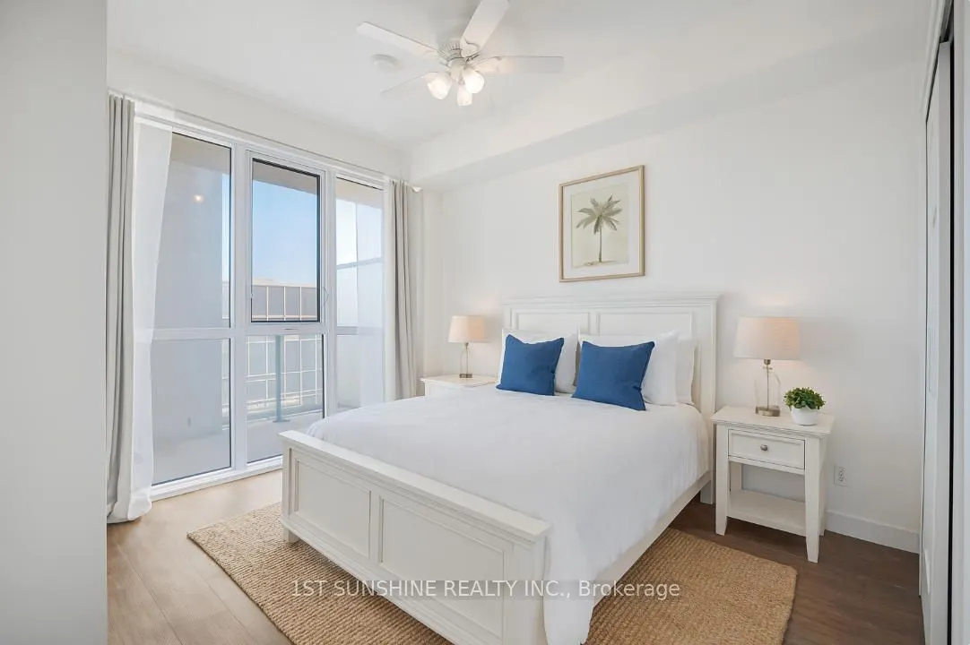 2087 Fairview Street, #2110