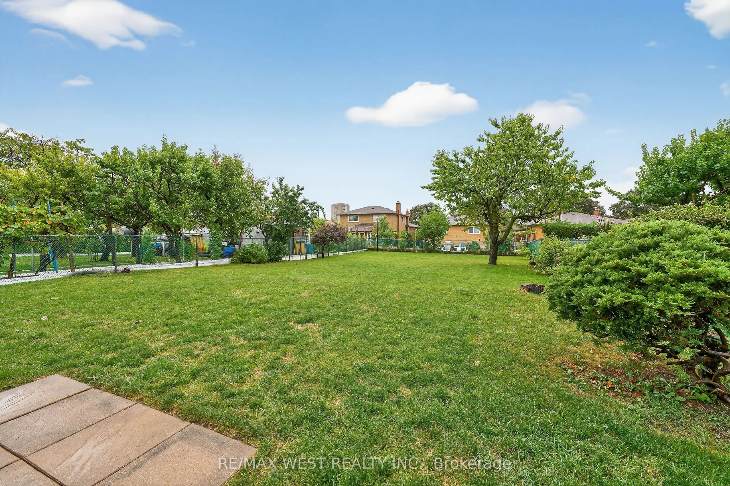 43 St Georges Boulevard