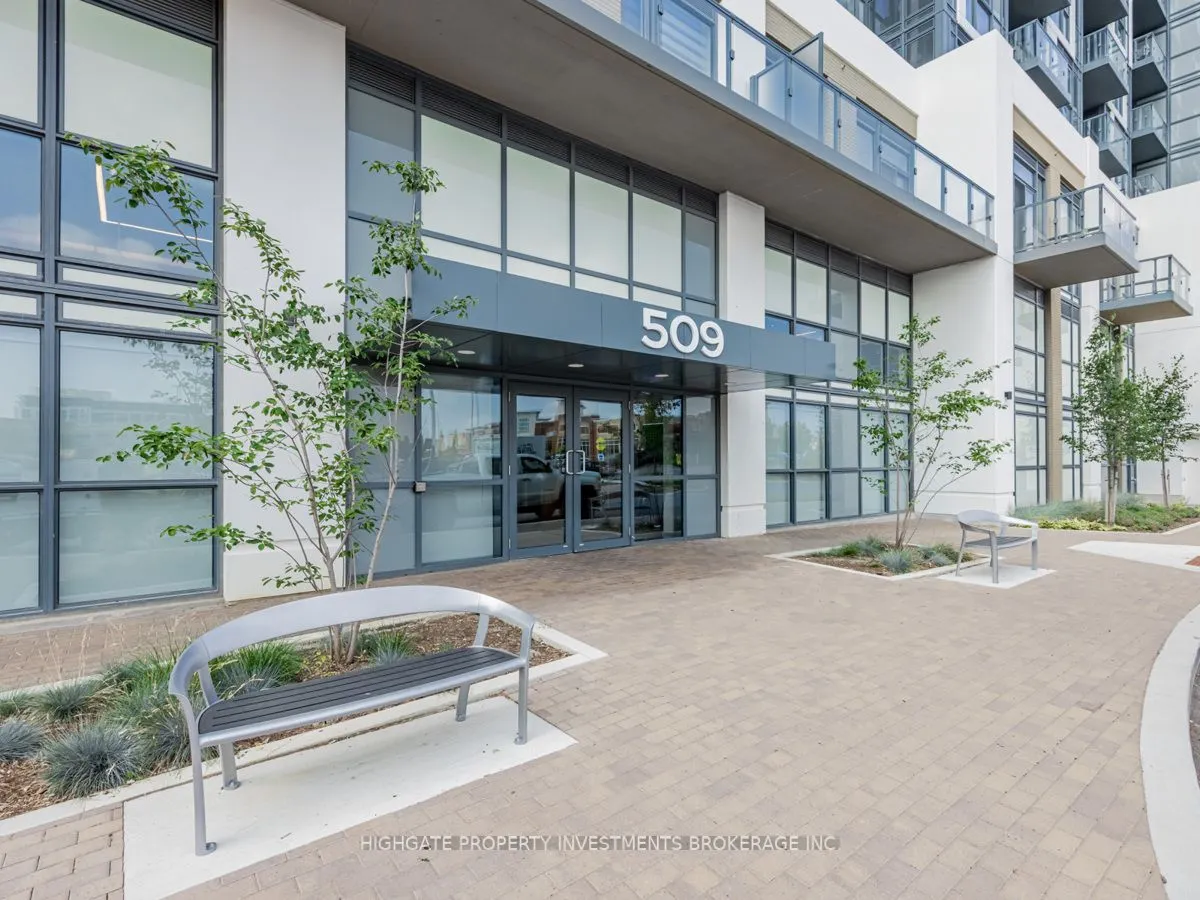 509 Dundas Street, #403