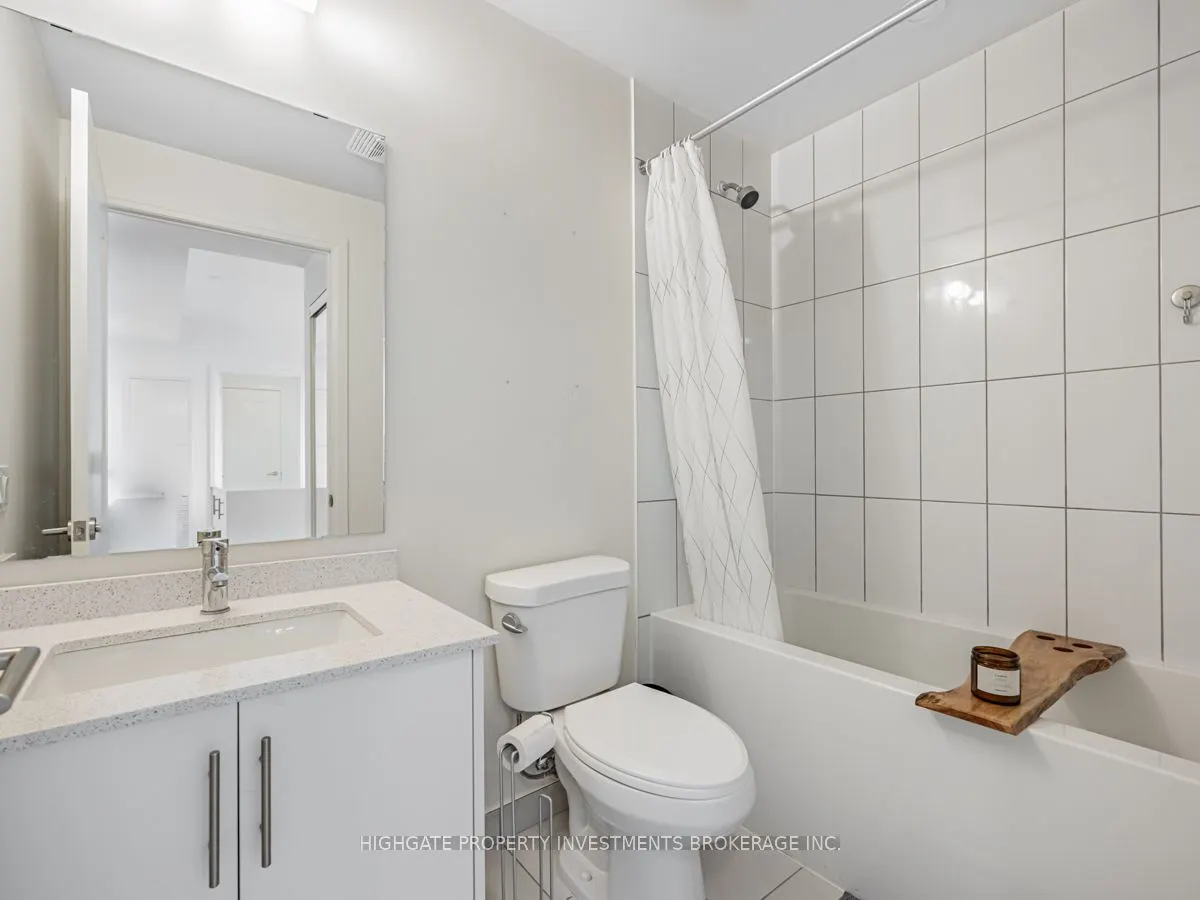 509 Dundas Street, #403