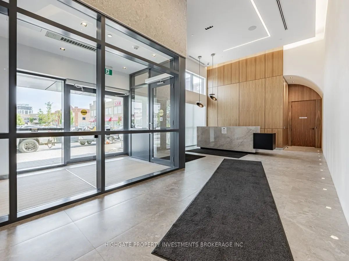 509 Dundas Street, #403