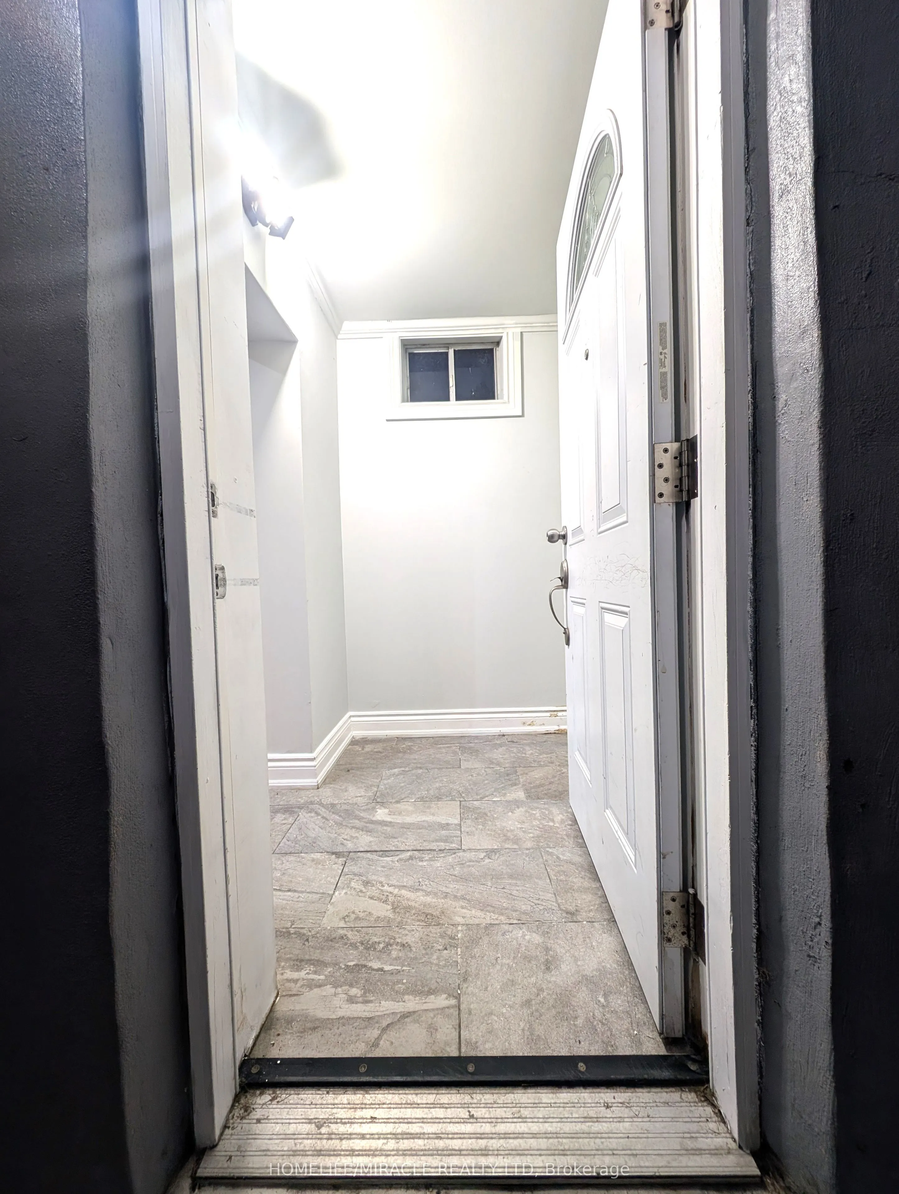 57 Manitoba Street