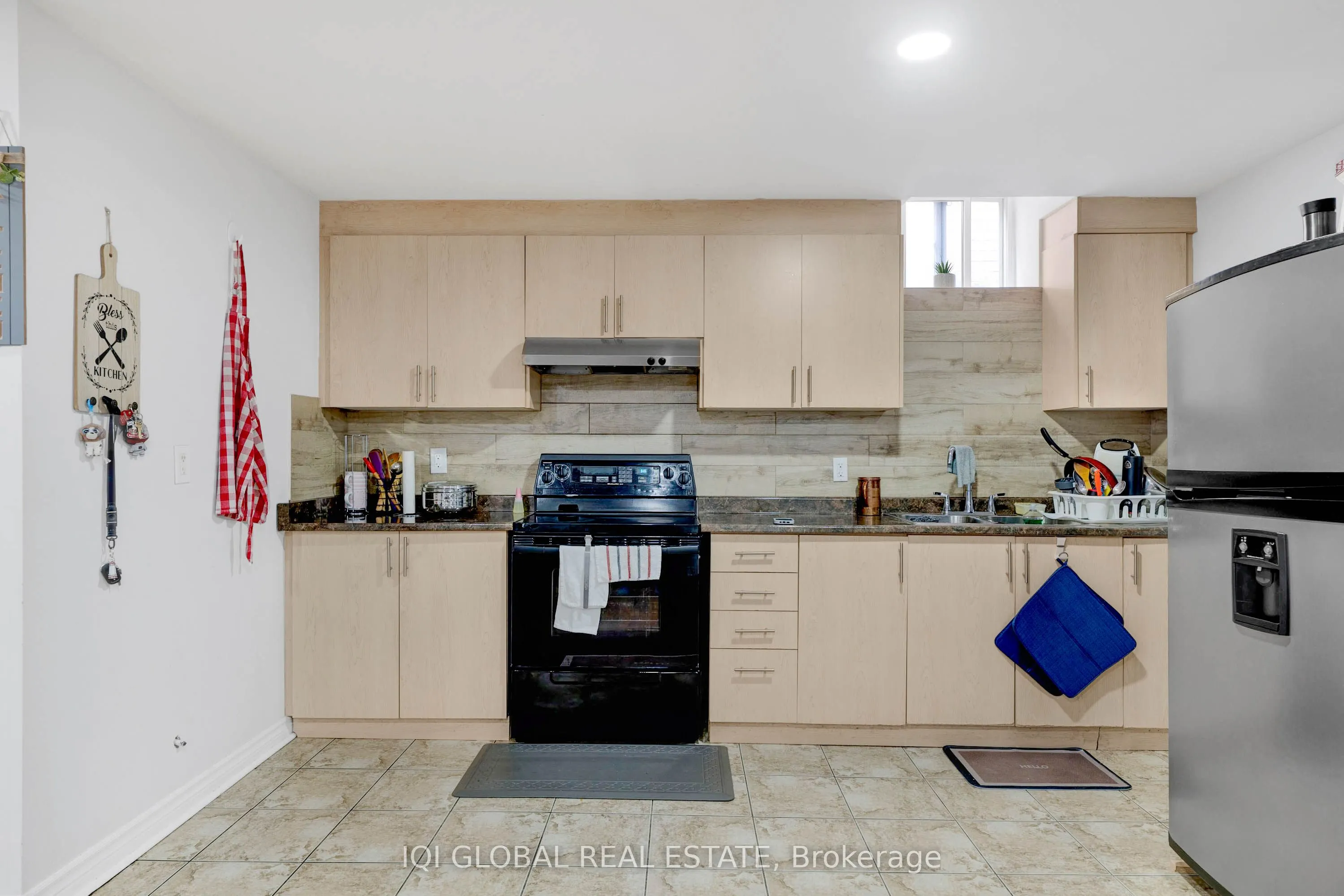 7570 Saint Barbara Boulevard