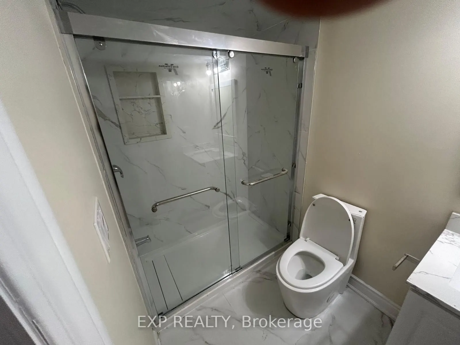 10 Alicewood Grove, #Bsmt
