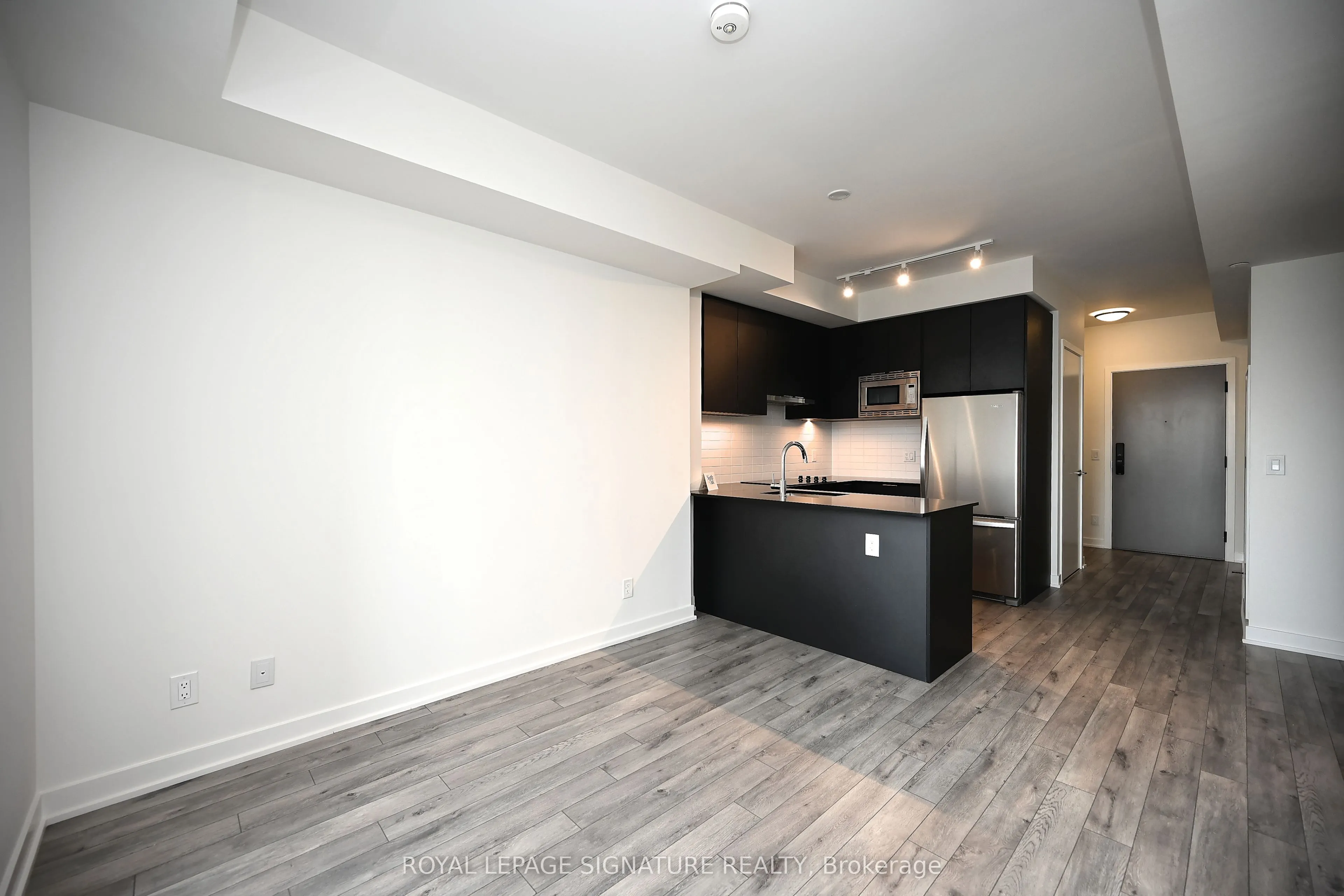 3079 Trafalgar Road