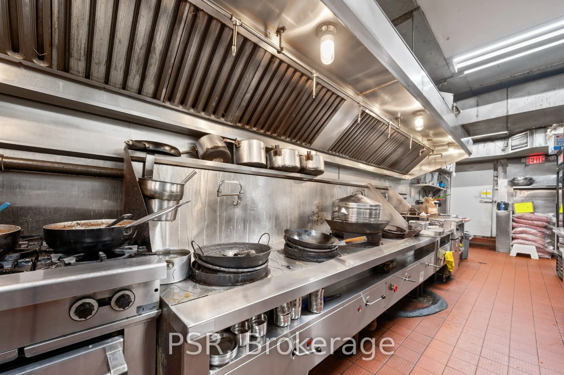 1508 Queen Street W