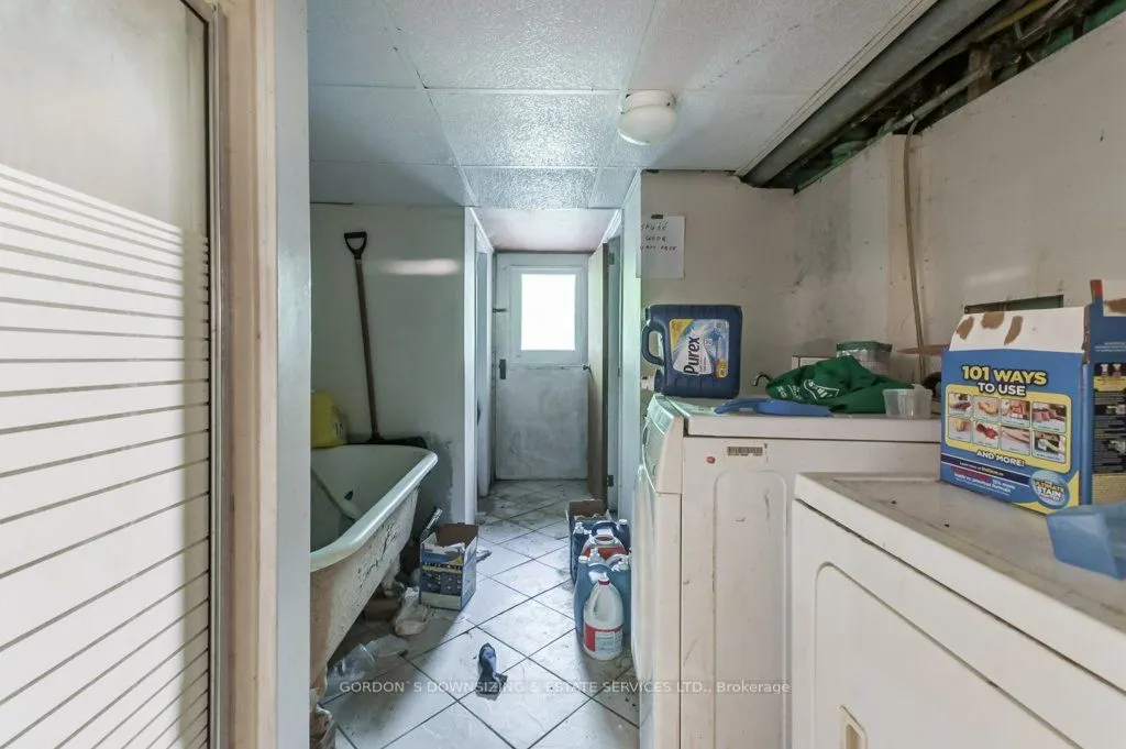 112 Wright Avenue