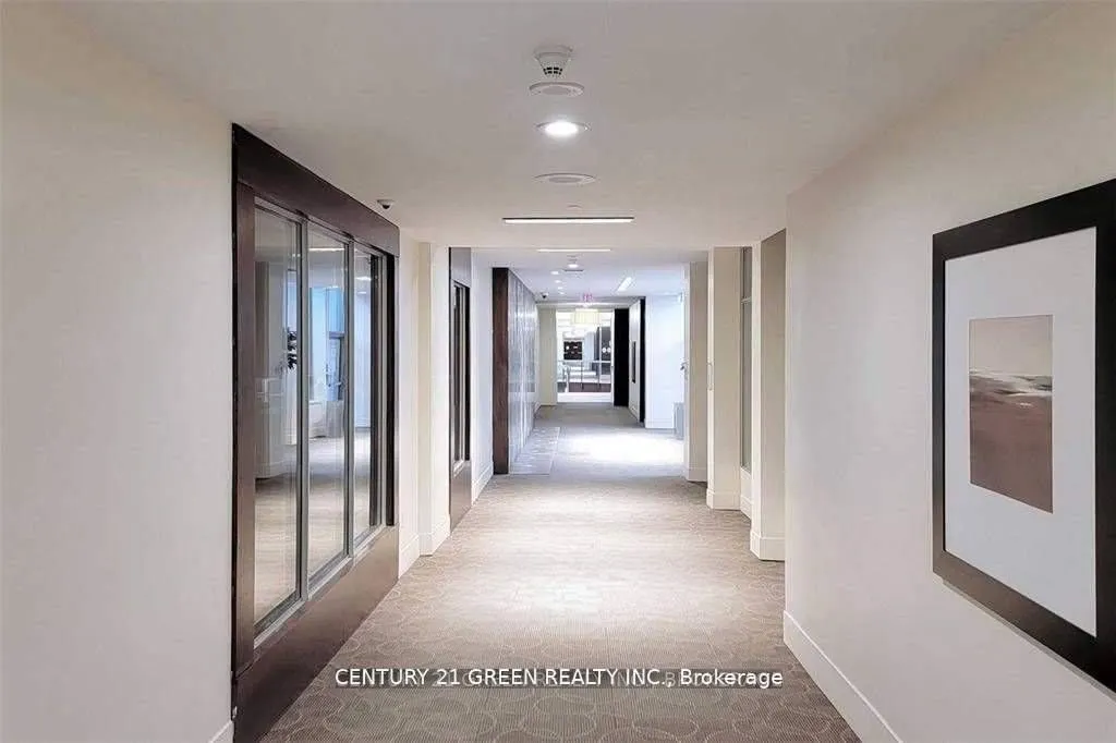 3888 Duke Of York Boulevard, #2726