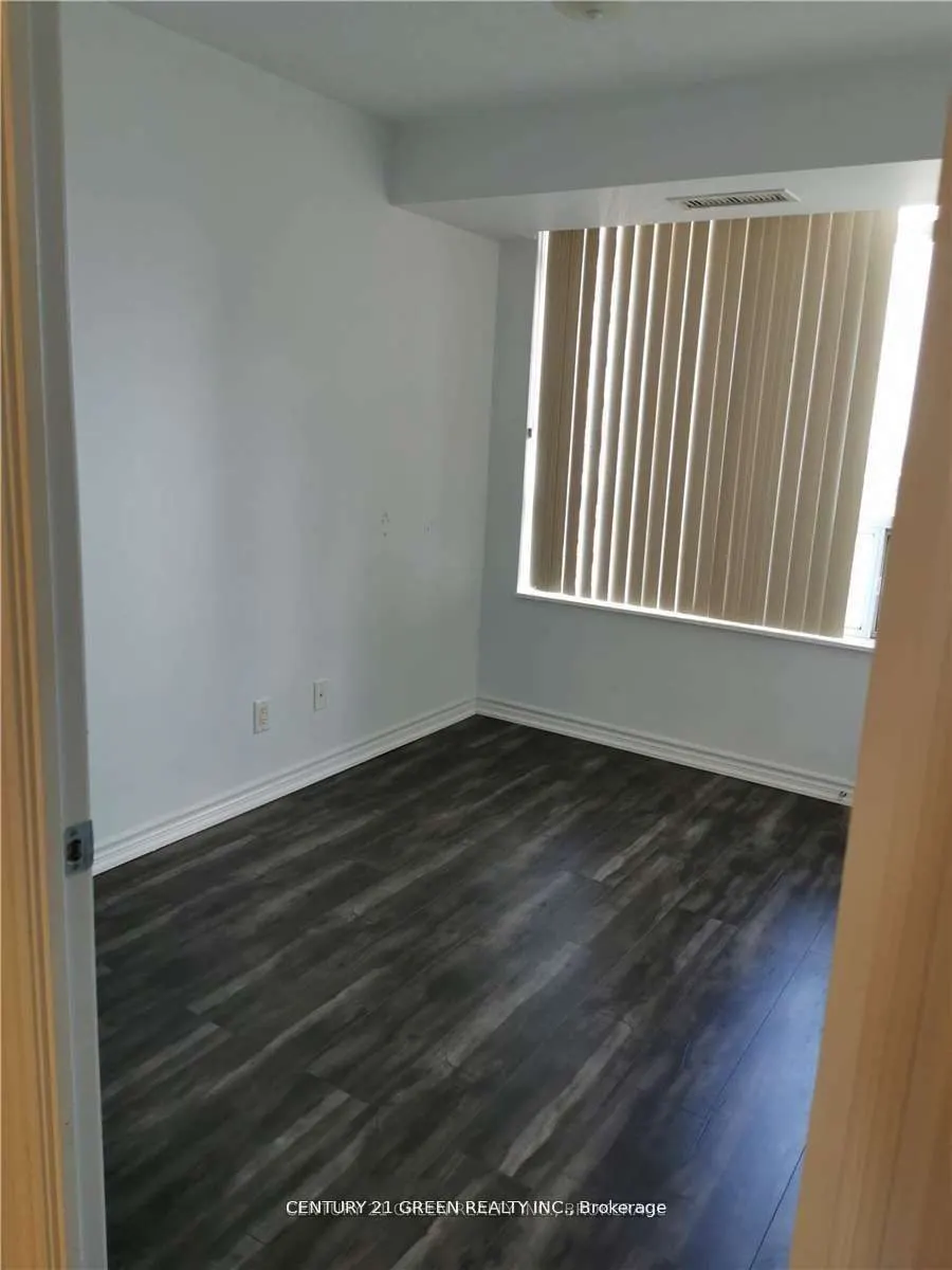 3888 Duke Of York Boulevard, #2726