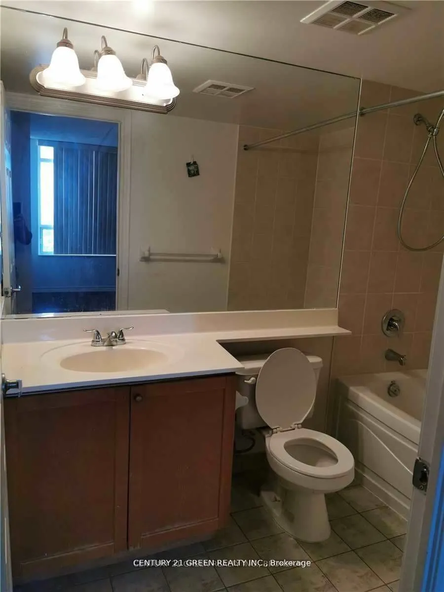 3888 Duke Of York Boulevard, #2726