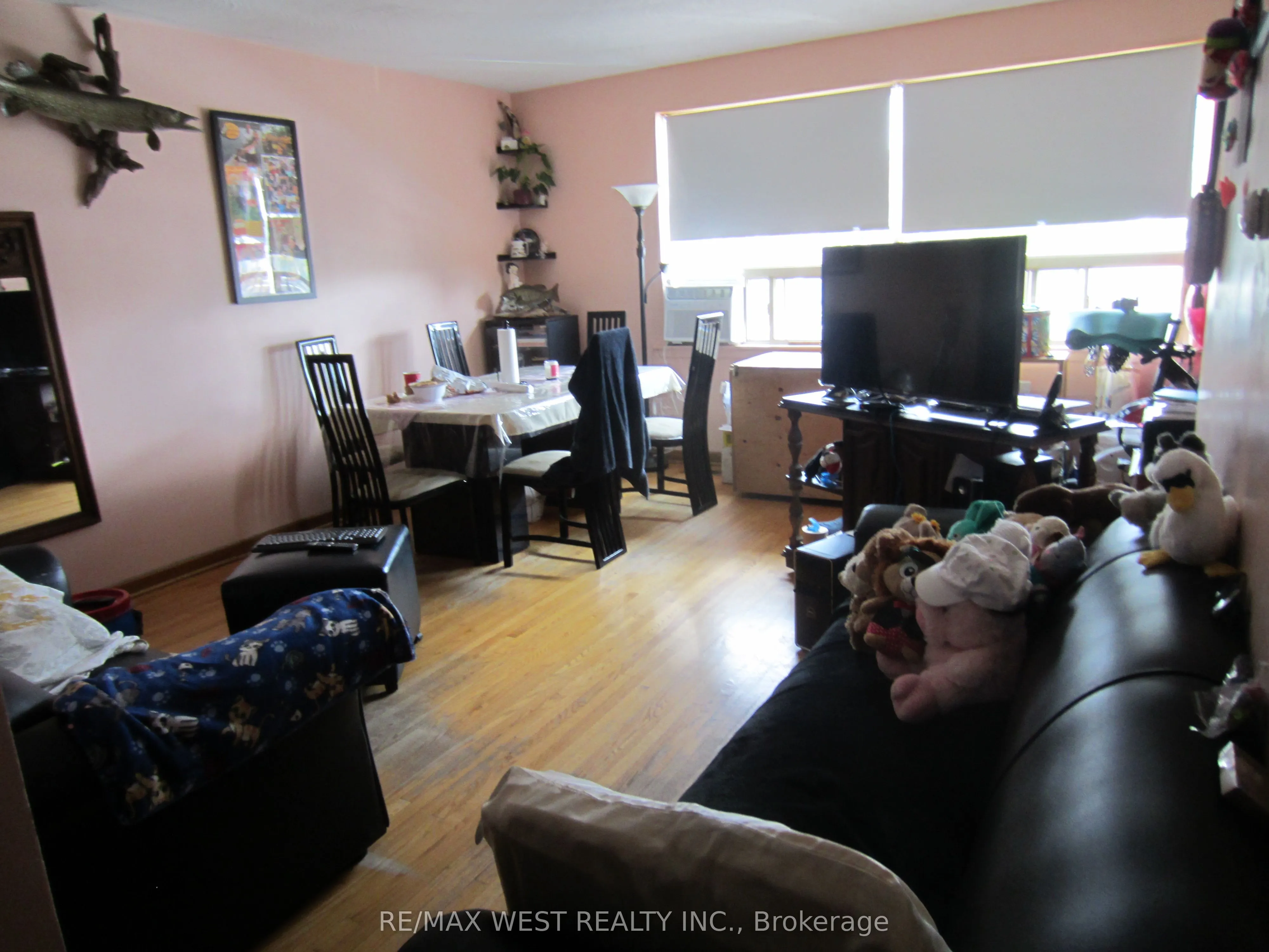 2444 Dufferin Street