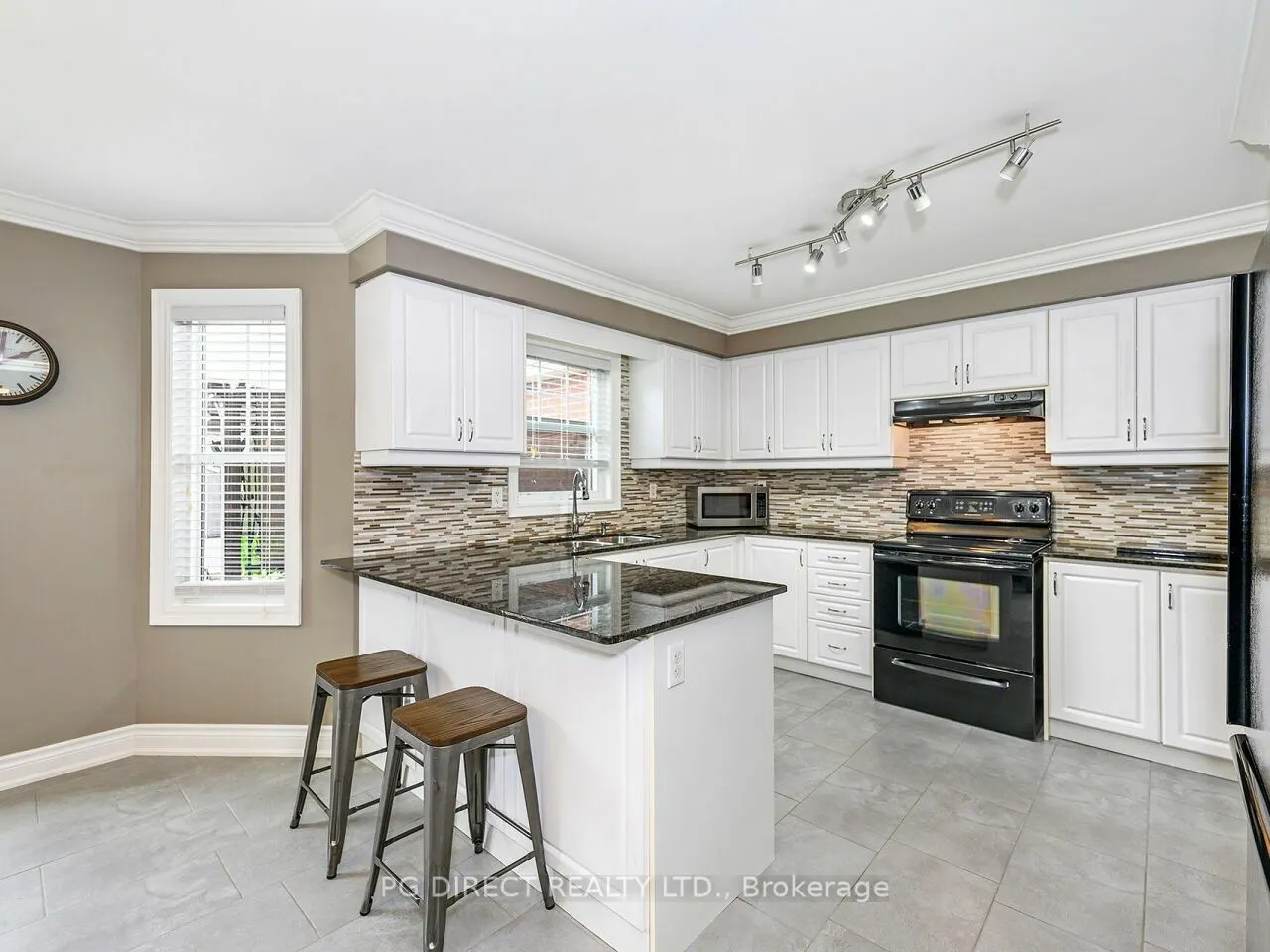 286 Scott Boulevard