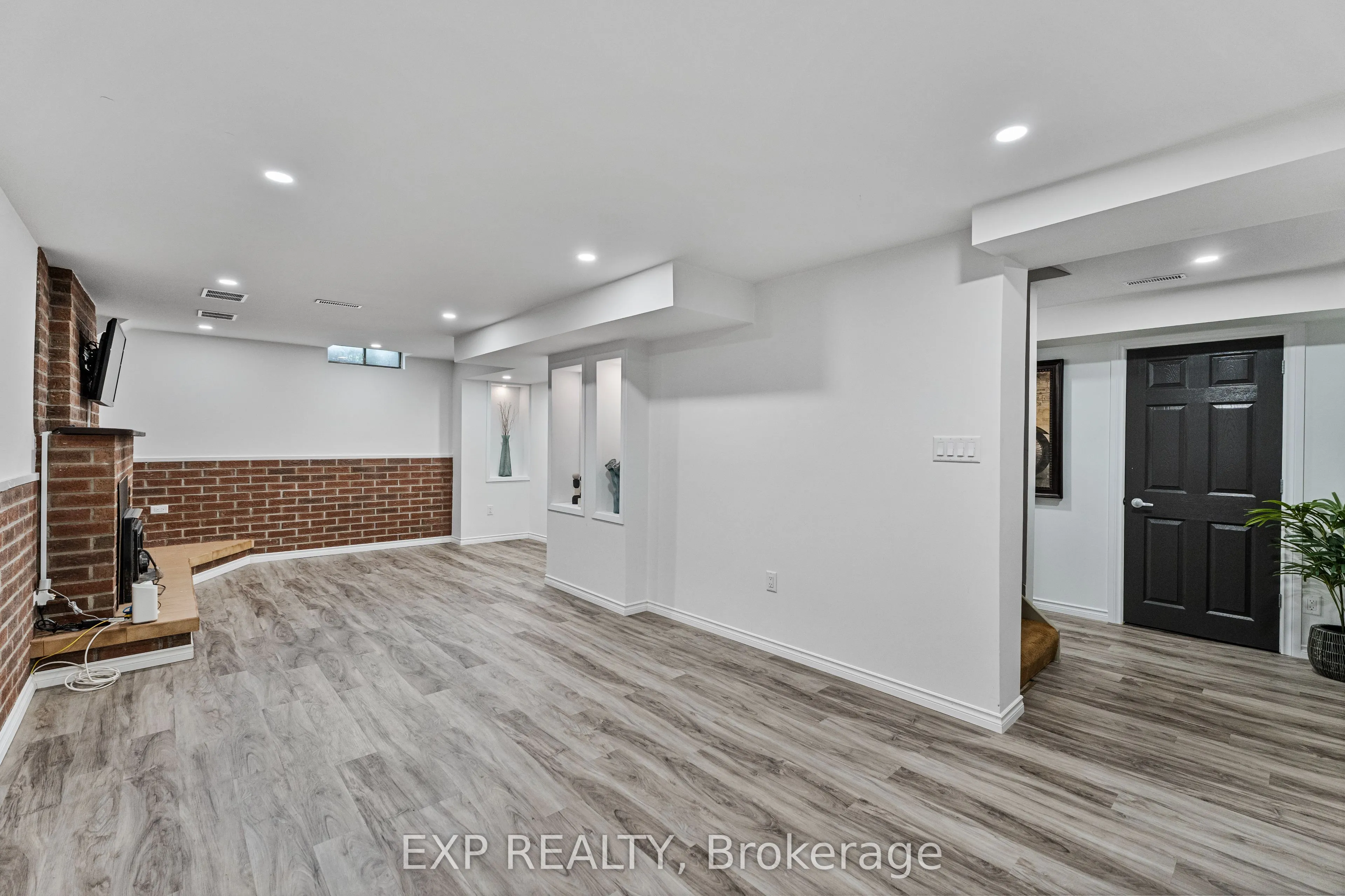 3 Stillwater Crescent