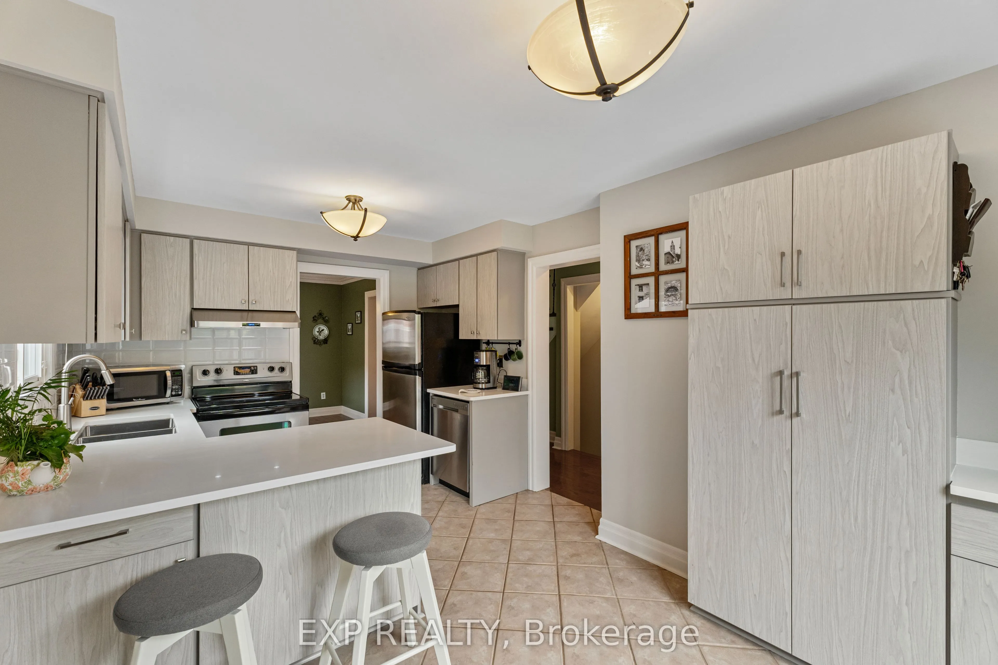 3 Stillwater Crescent