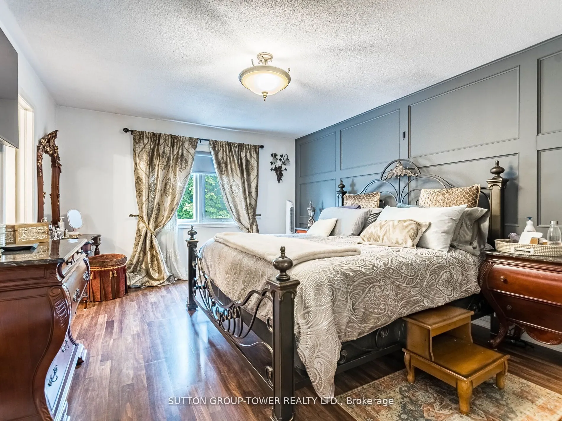 5224 Churchill Meadows Boulevard