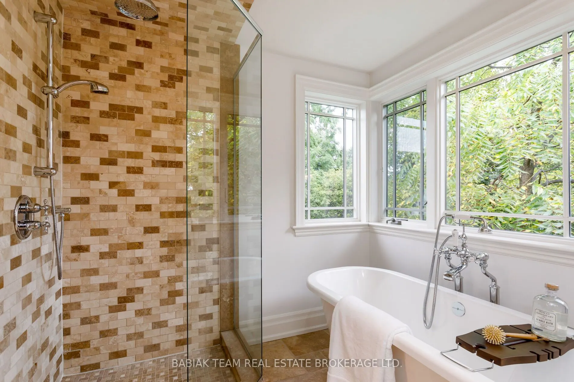 9 Humbercrest Point