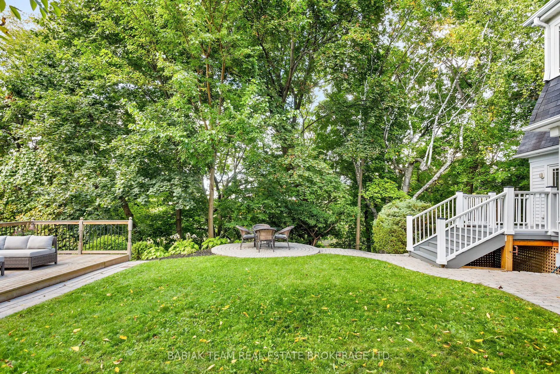 9 Humbercrest Point
