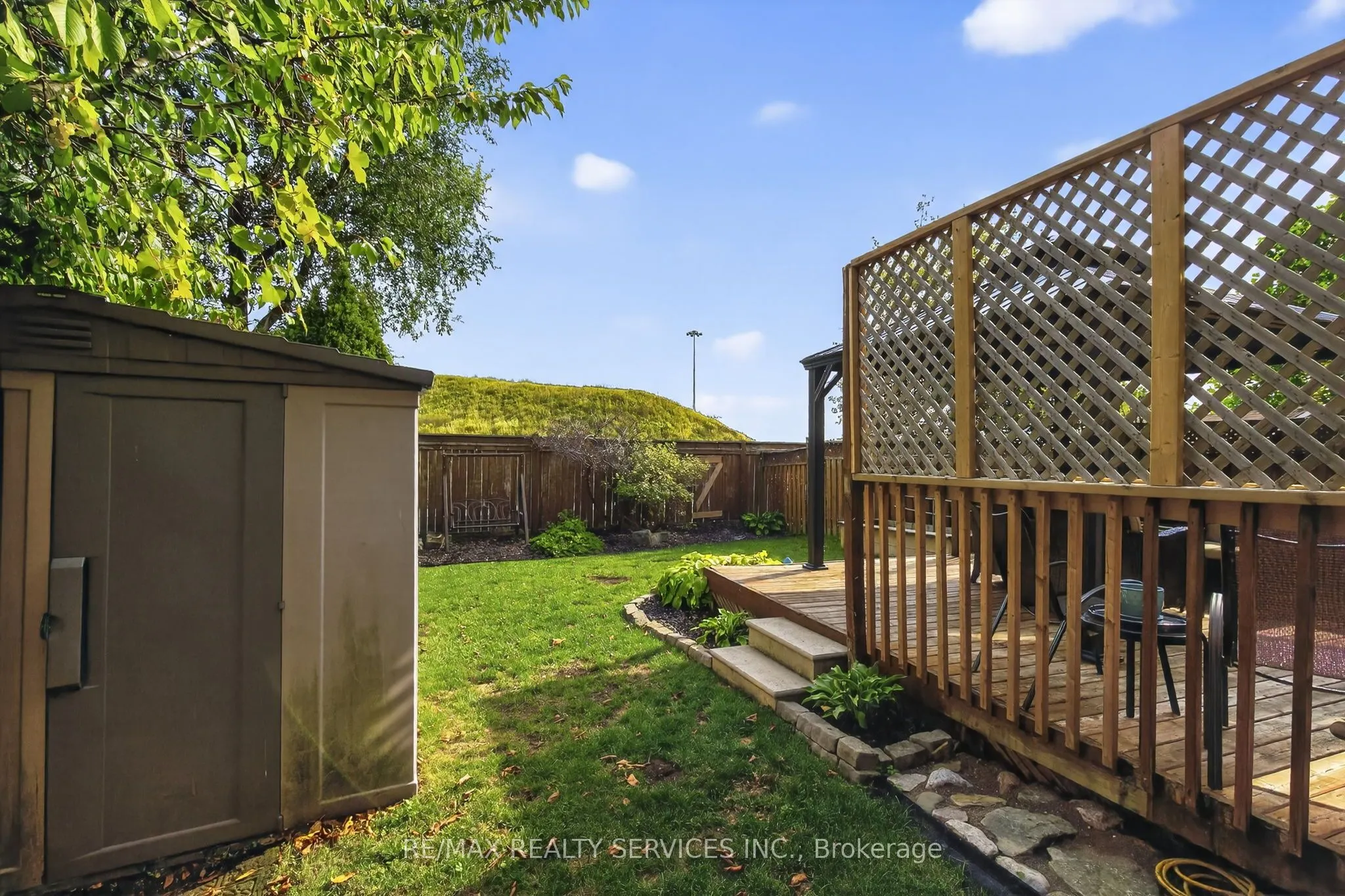 12 Hesketh Court