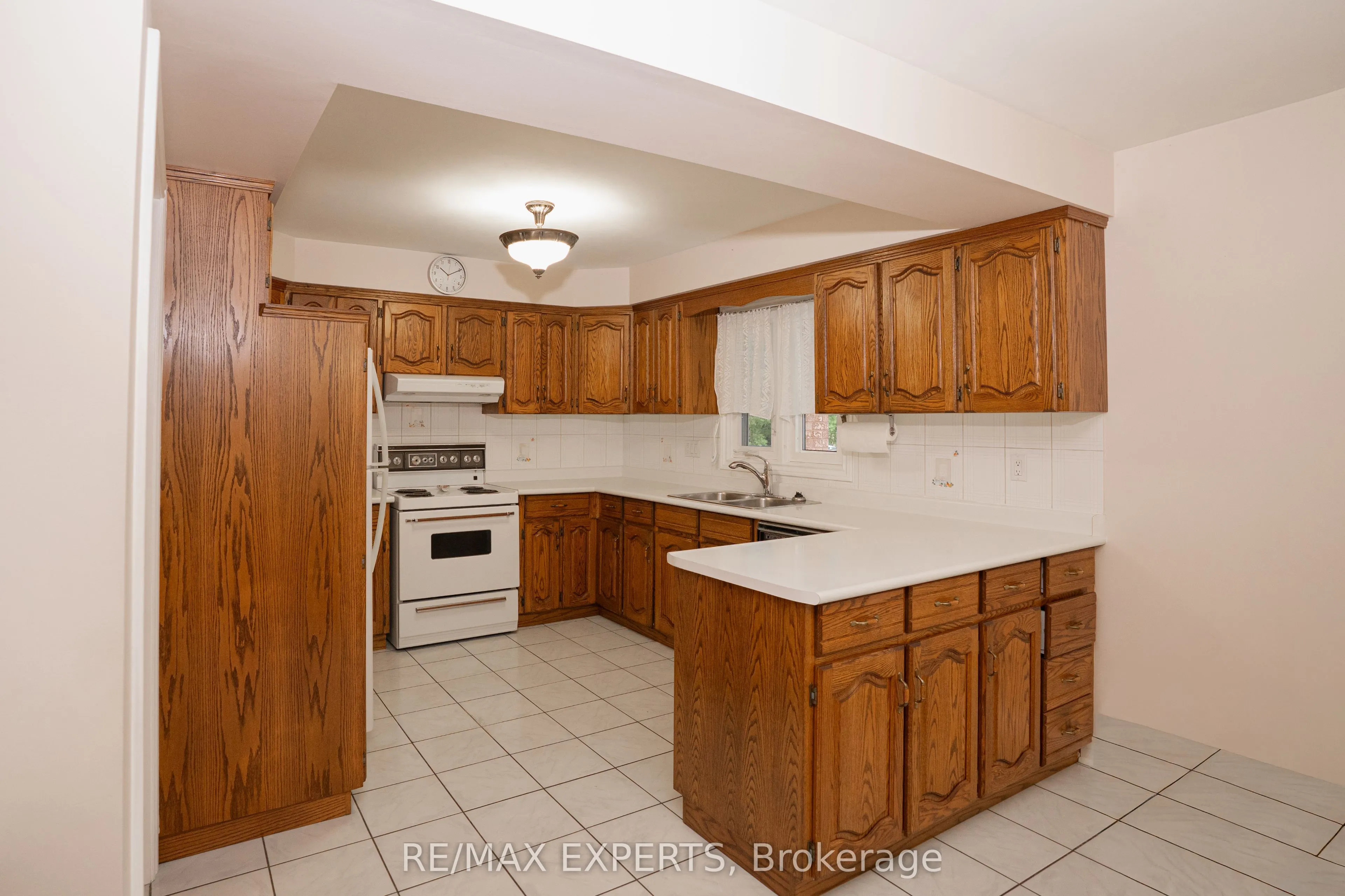 48 Ingleside Drive