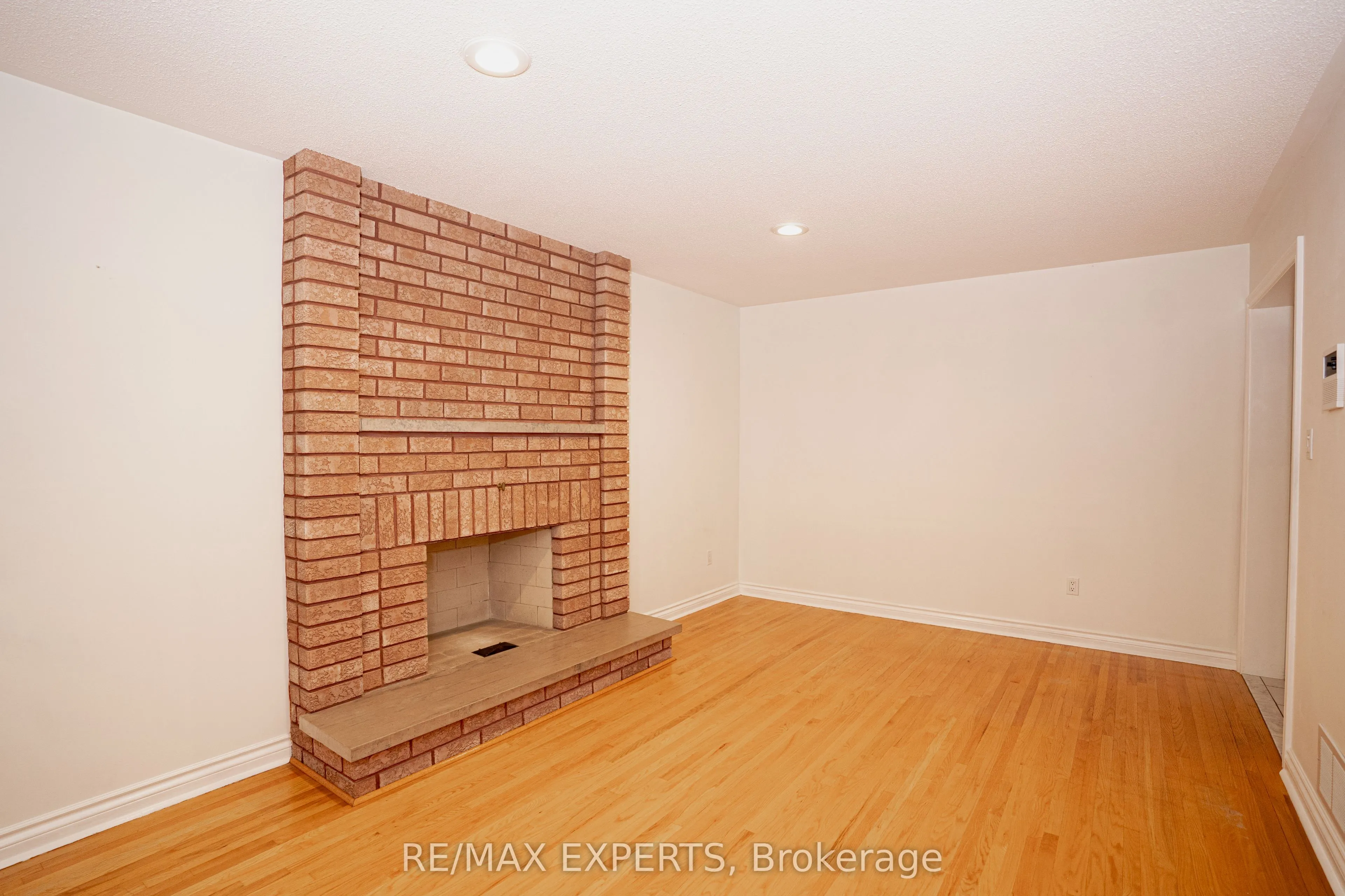 48 Ingleside Drive