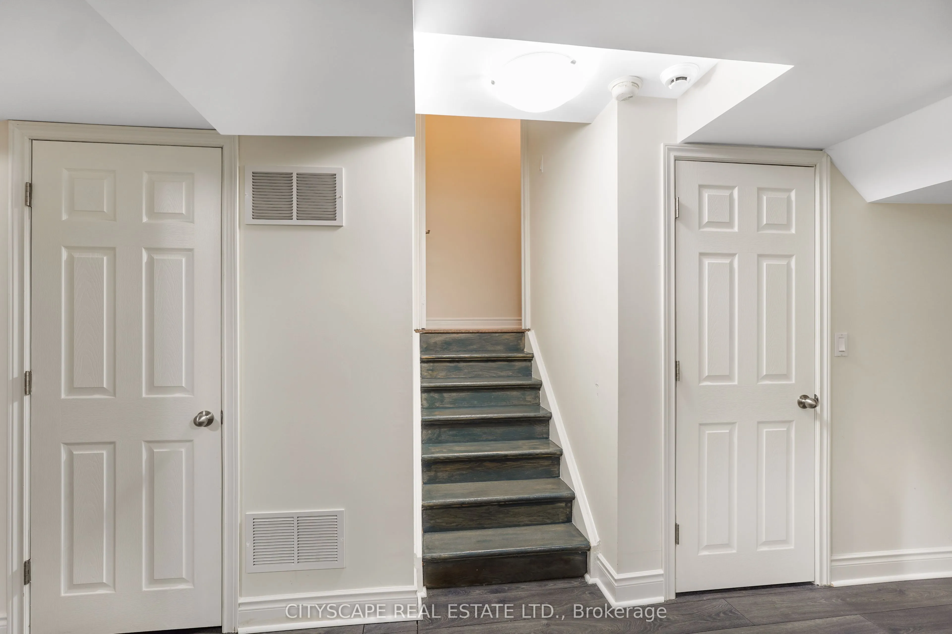 5515 Challenger Drive