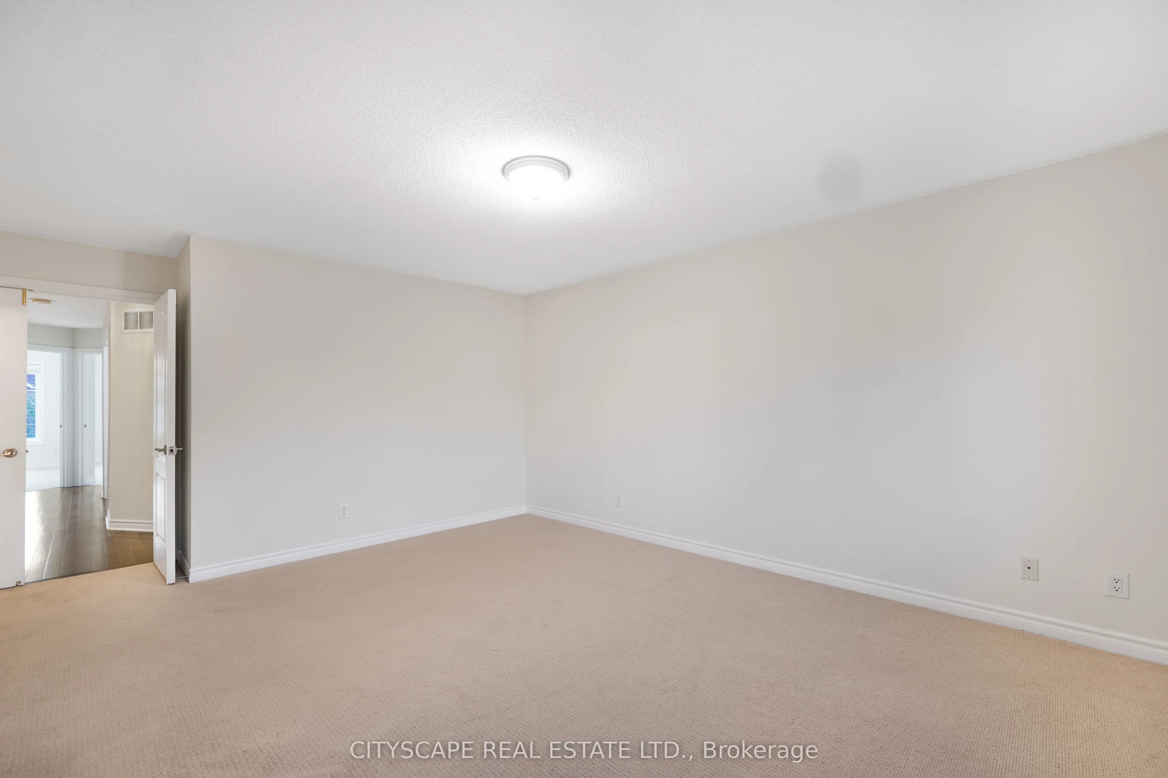 5515 Challenger Drive