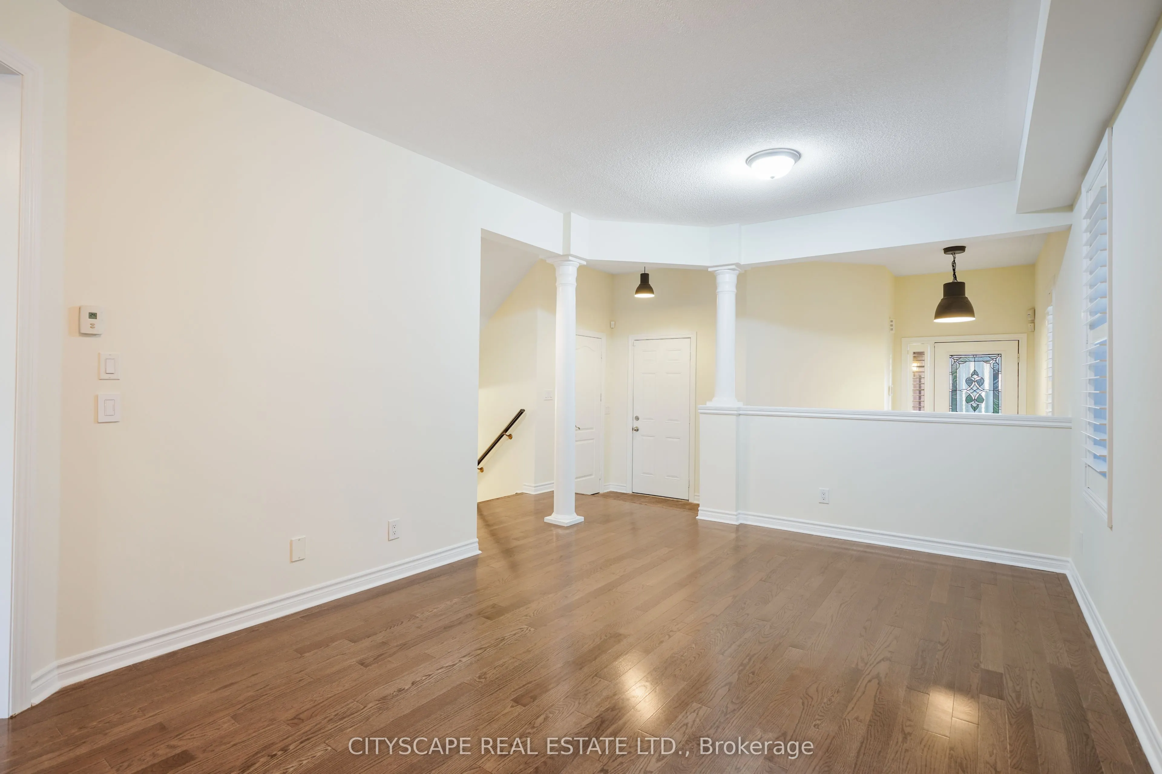 5515 Challenger Drive