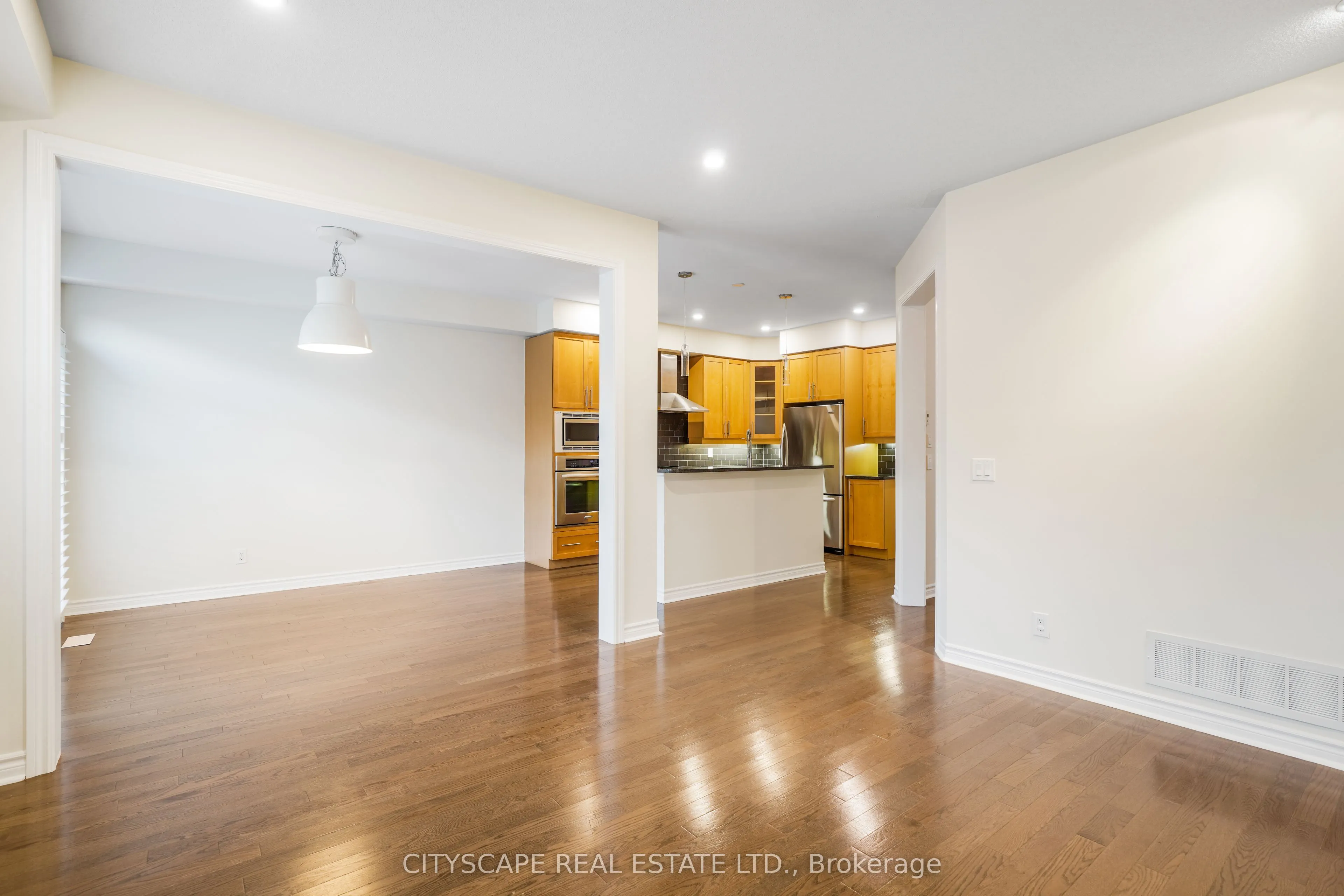 5515 Challenger Drive
